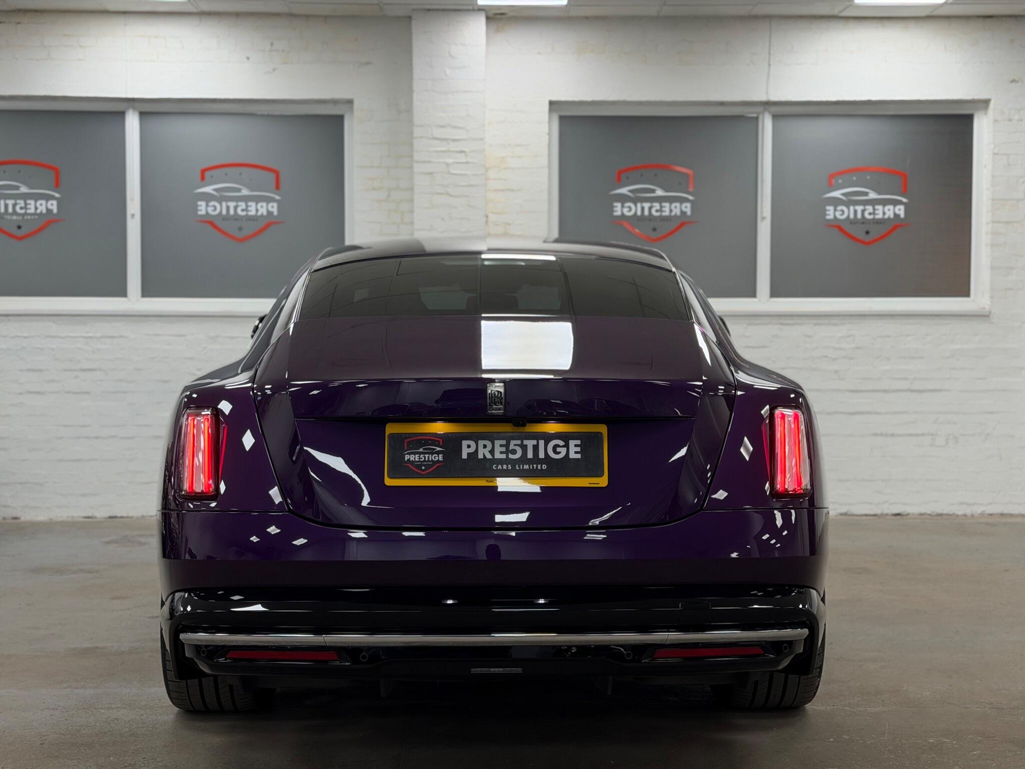 Rolls-Royce Spectre view 20