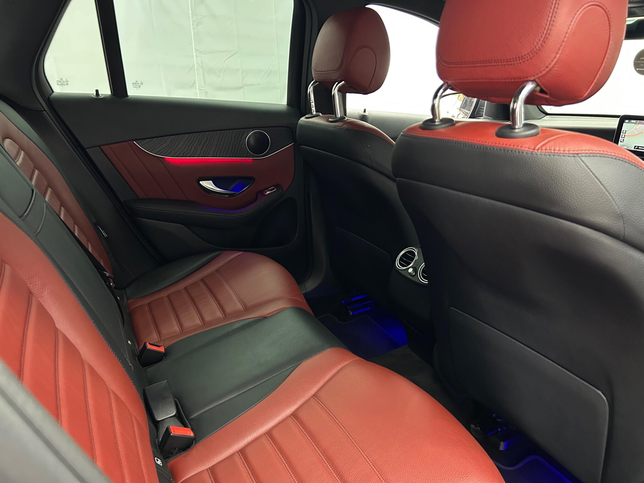 Mercedes-Benz GLC view 22