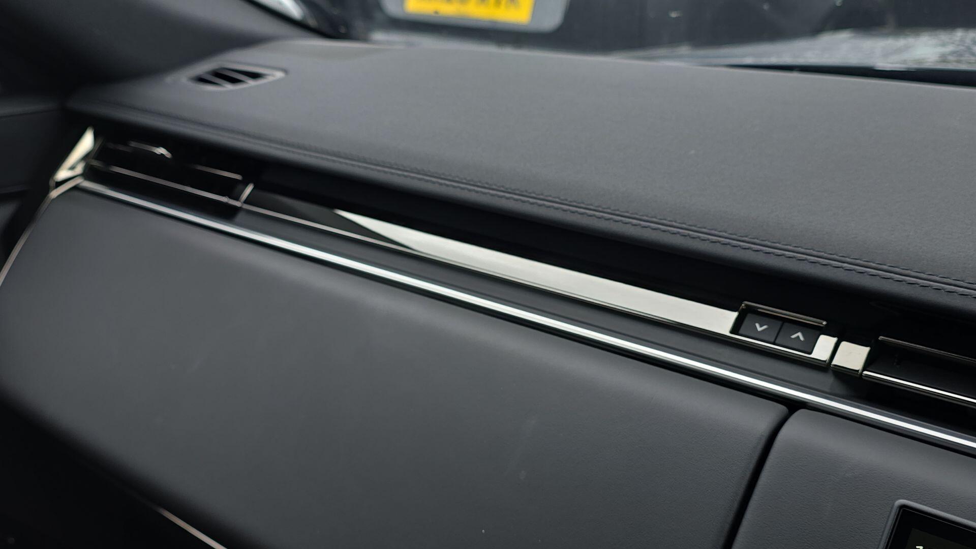 Land Rover Range Rover Sport view 35