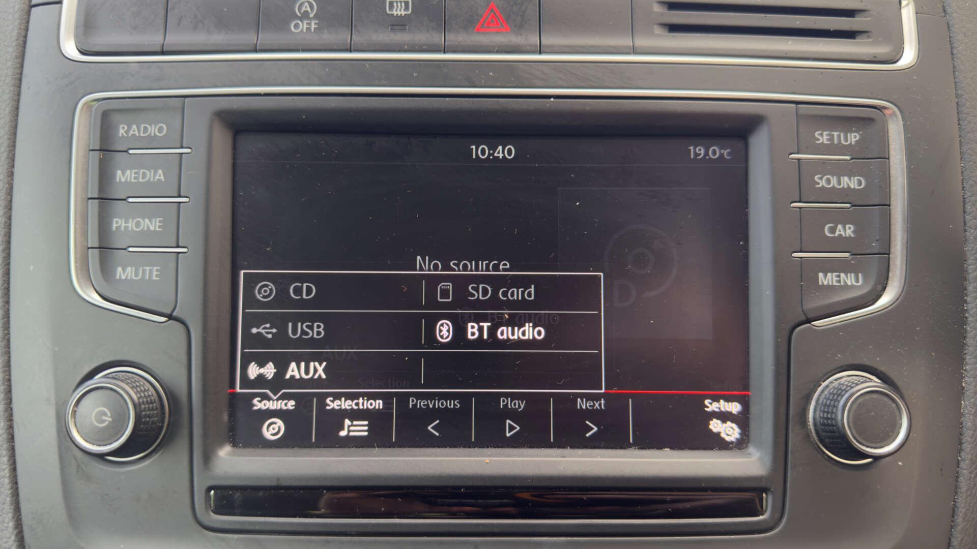 Volkswagen Polo view 24