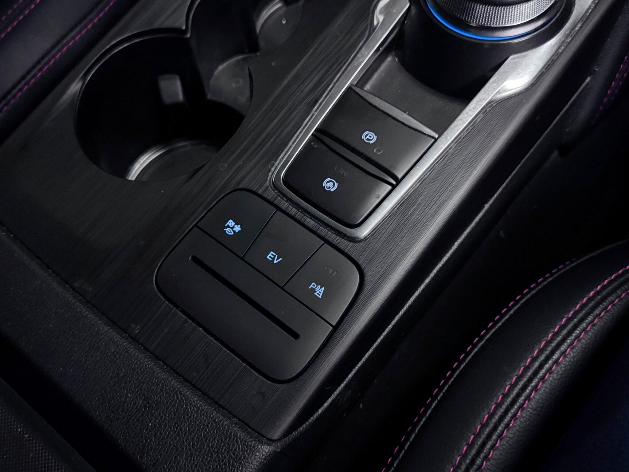 Ford Kuga view 37