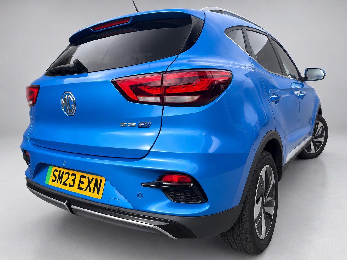 MG ZS view 15
