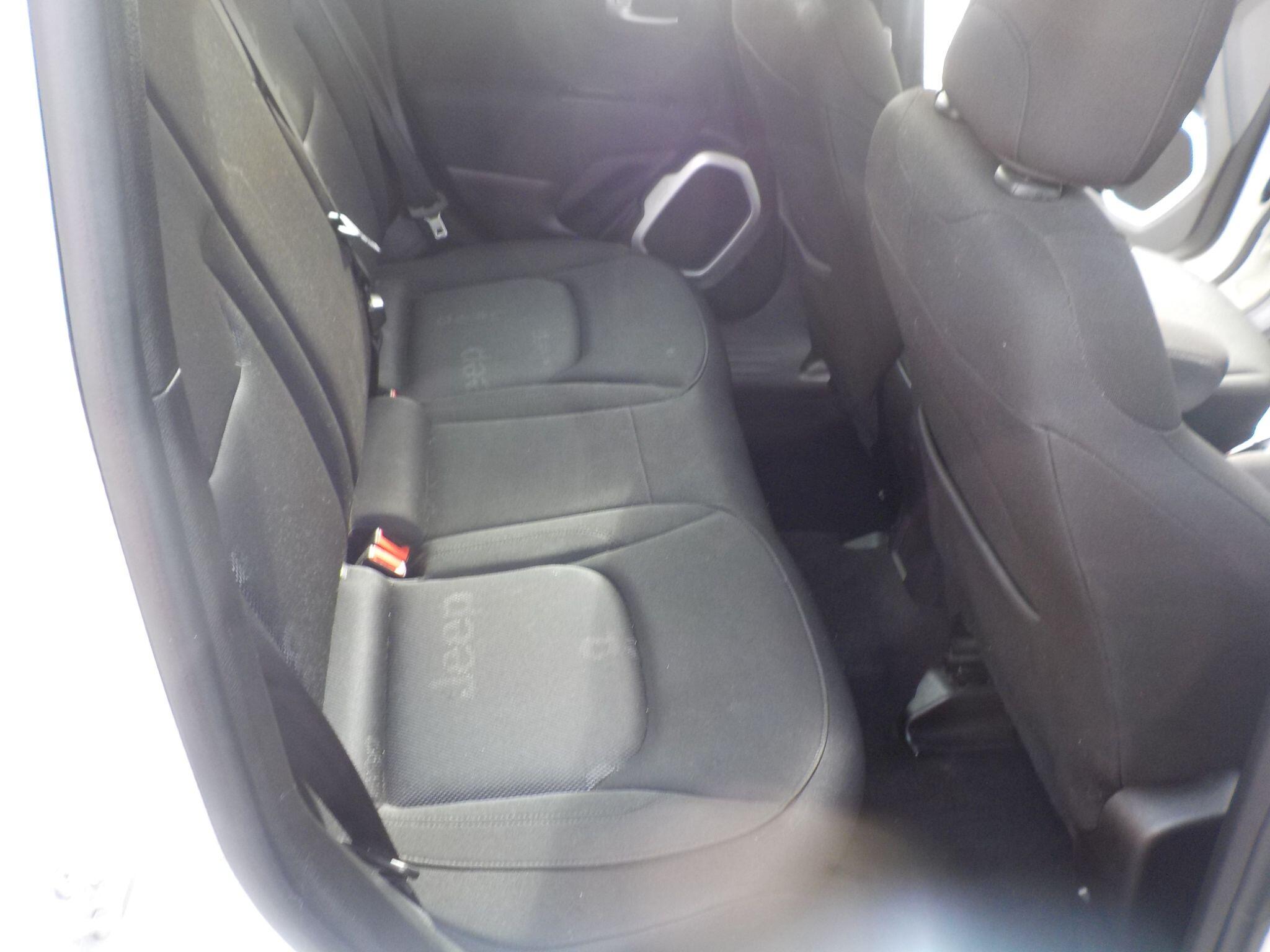 Jeep Renegade 1.4T MultiAirII Longitude Euro 6 (s/s) 5dr