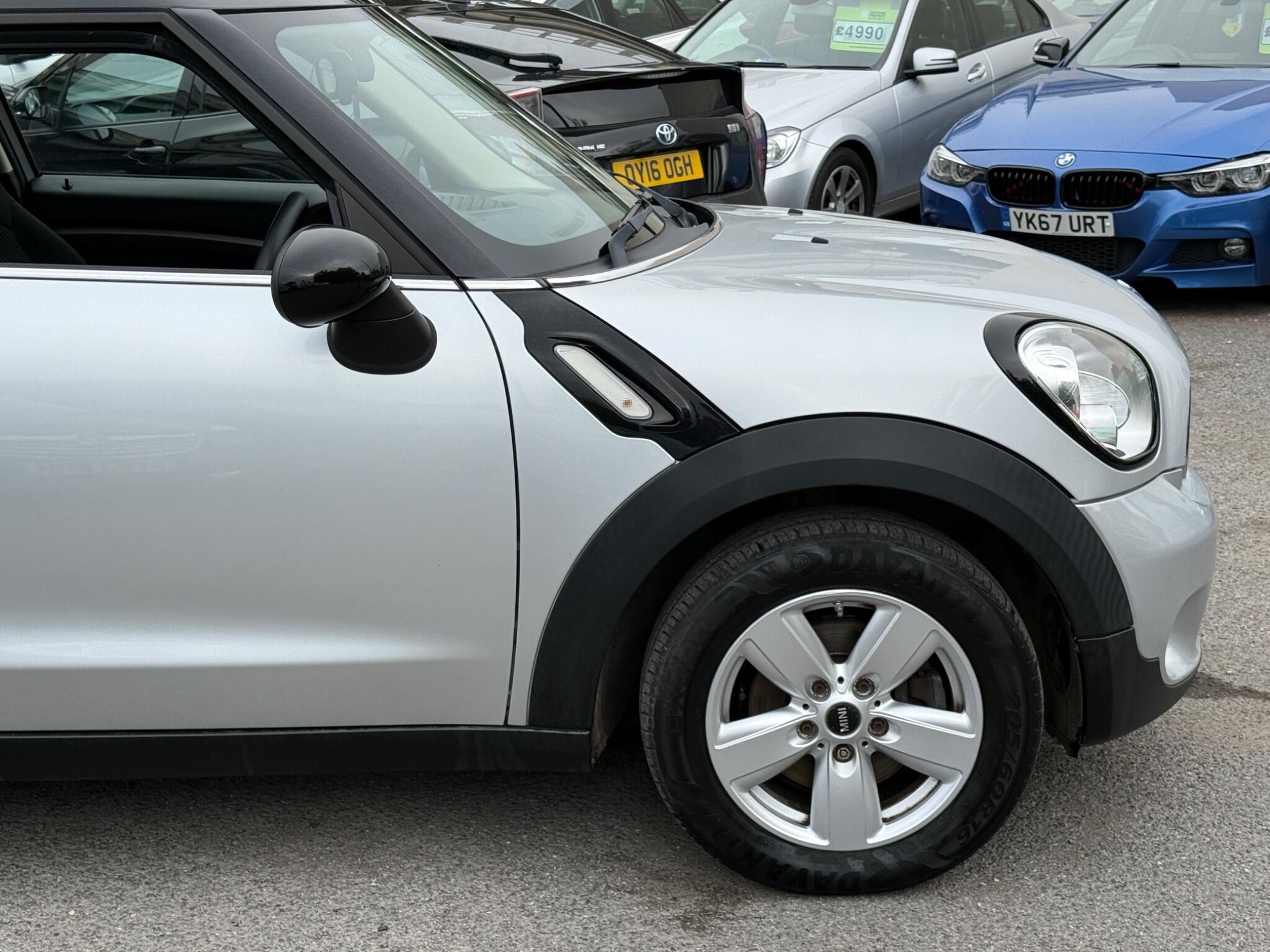 MINI Paceman - Image 20