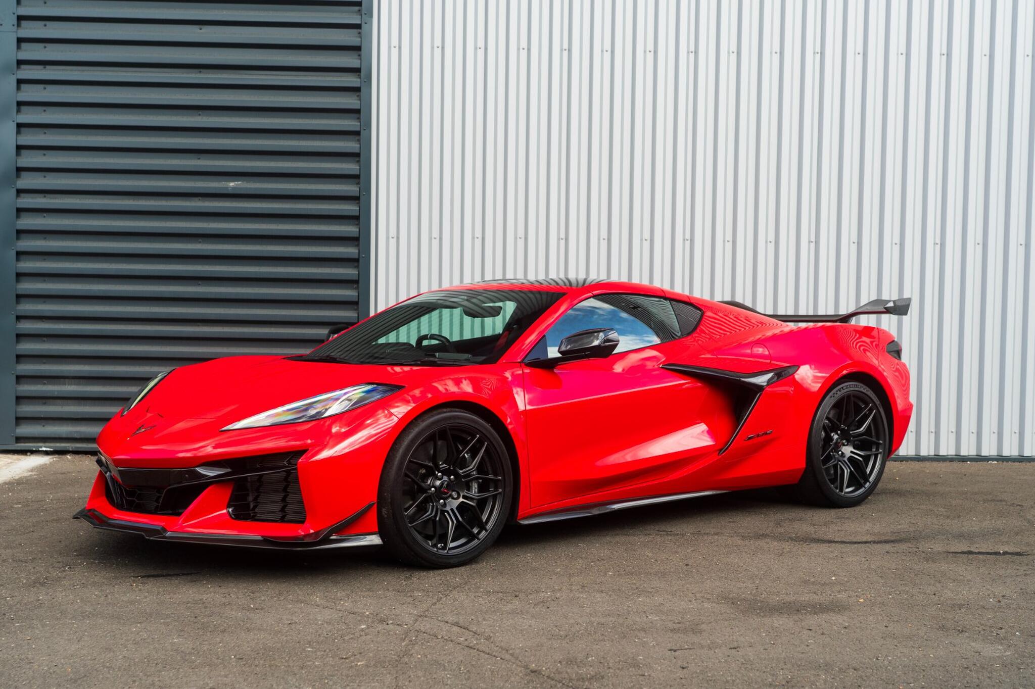 Chevrolet Corvette main image