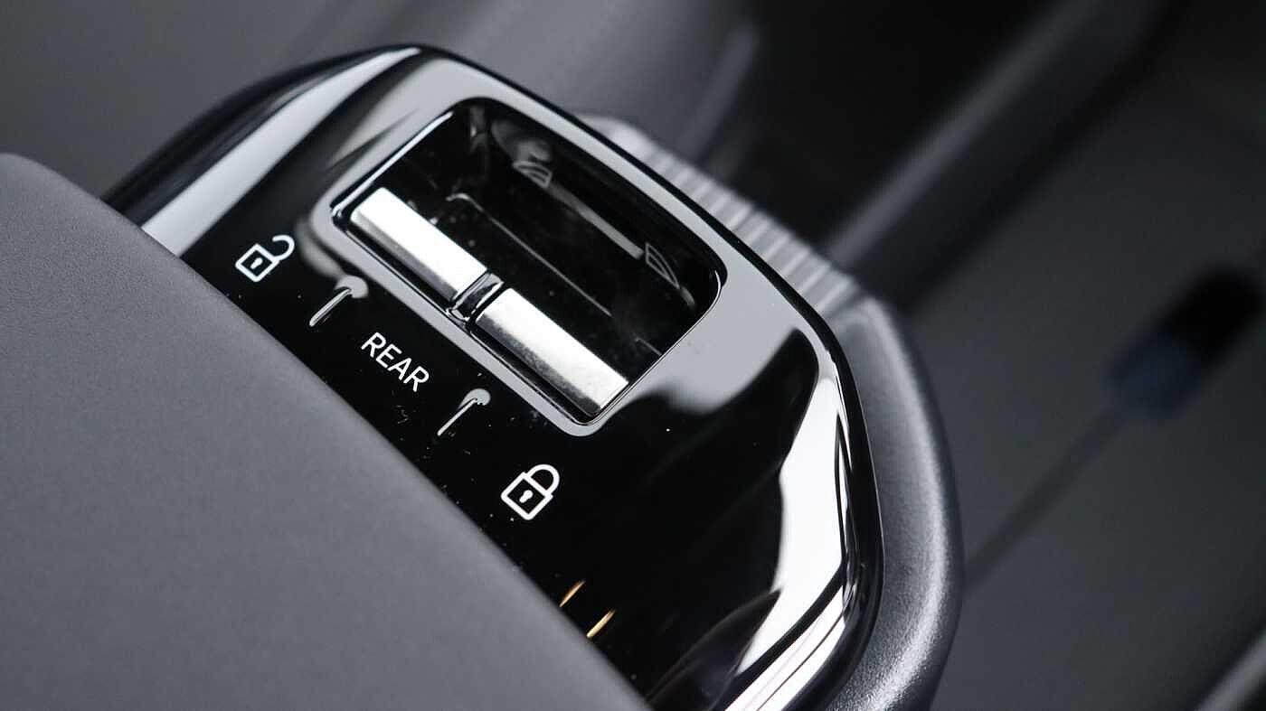 Volvo Ex30 view 46