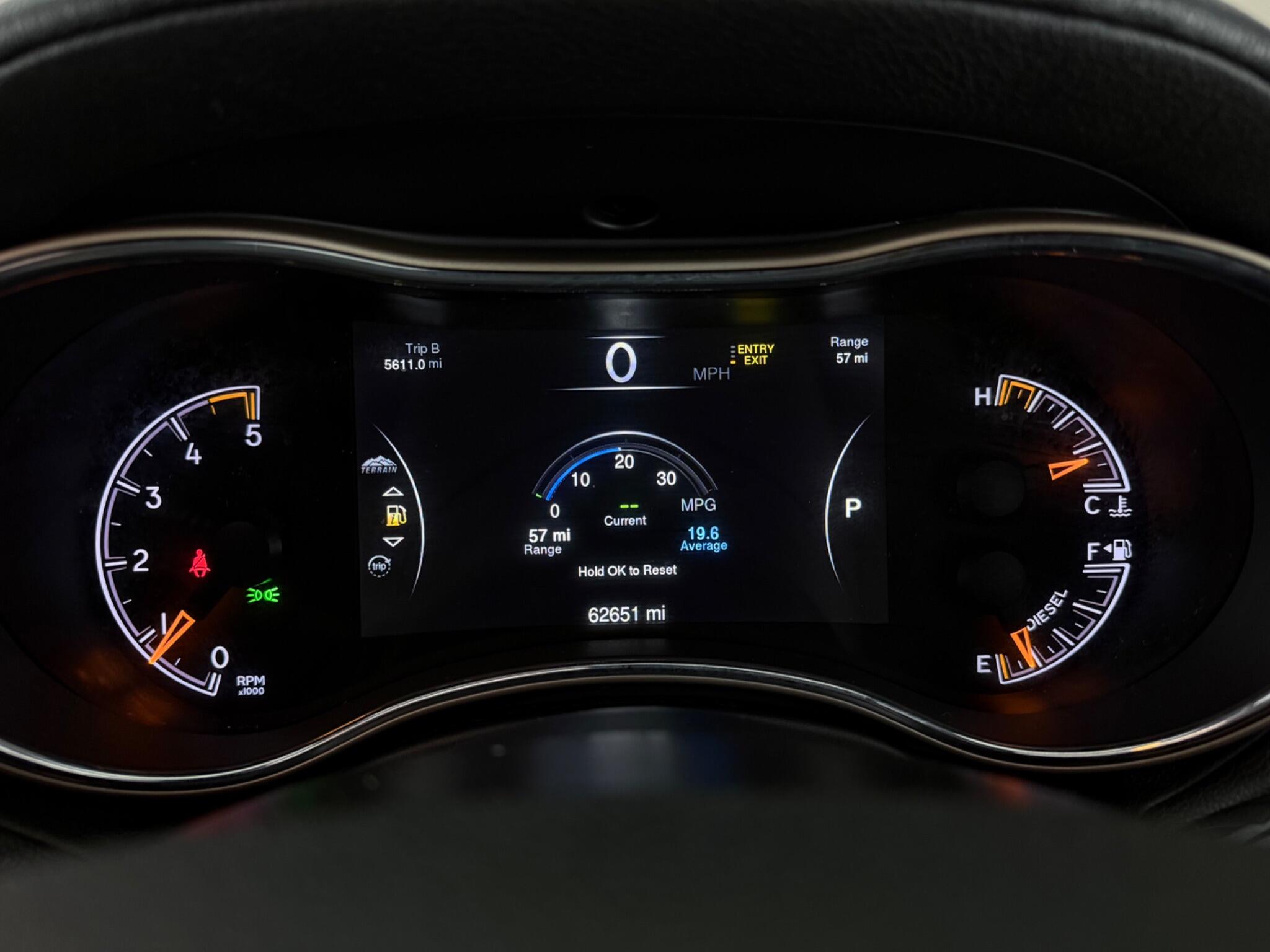 Jeep Grand Cherokee view 15