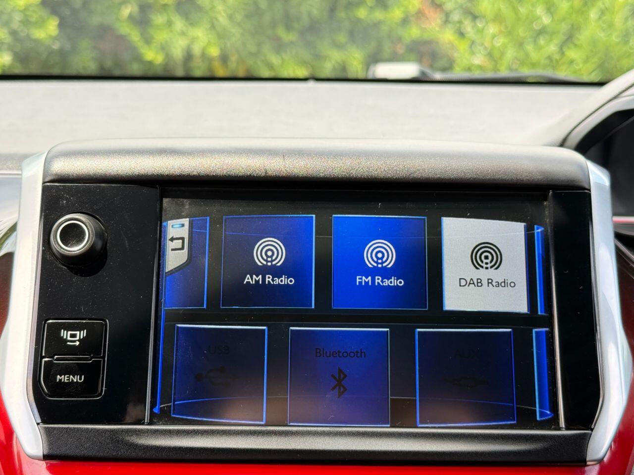 Peugeot 208 view 19