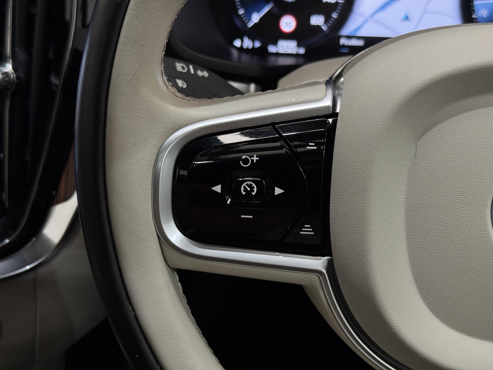 Volvo V60 view 38
