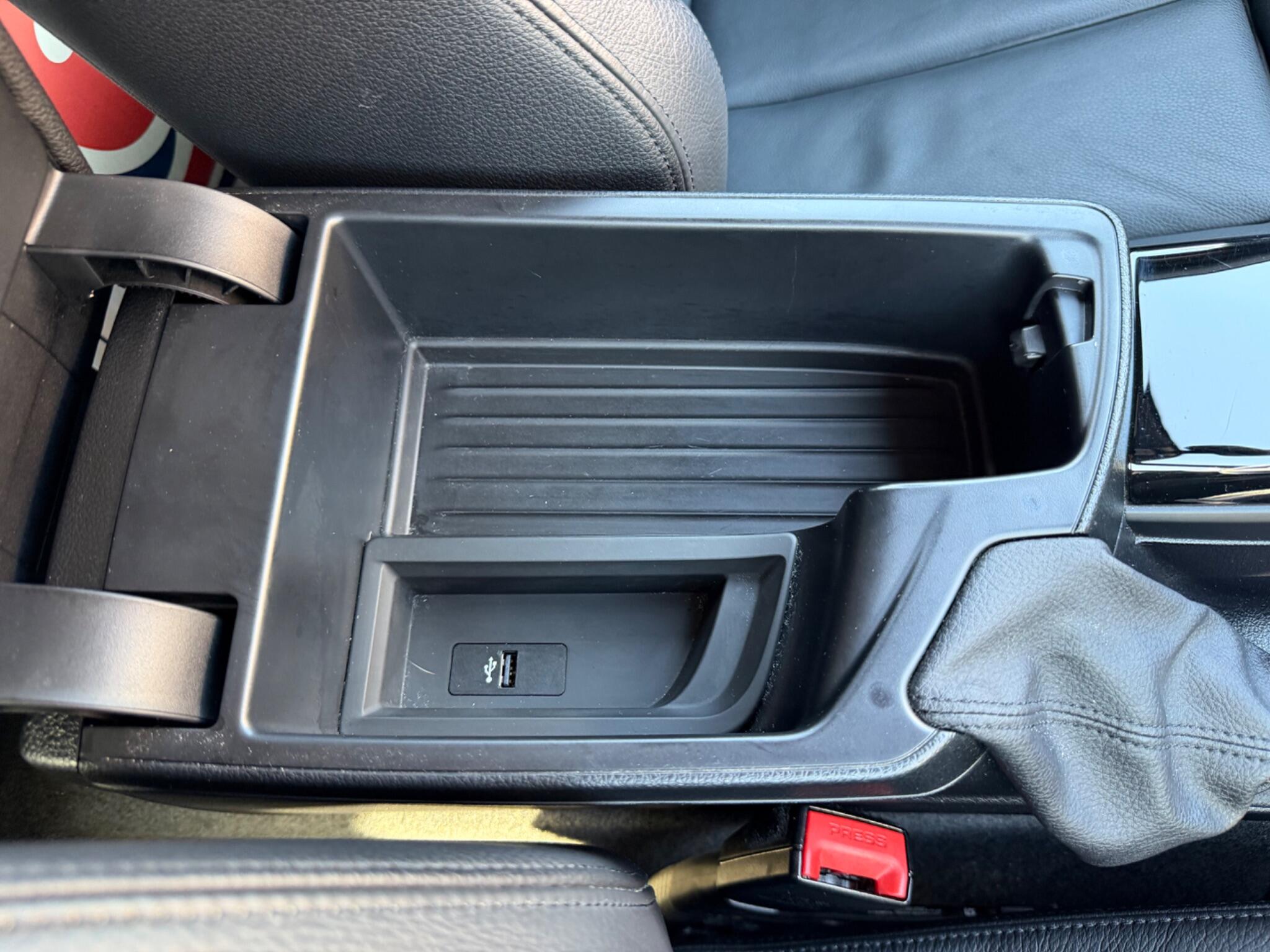 BMW 1 Series view 45