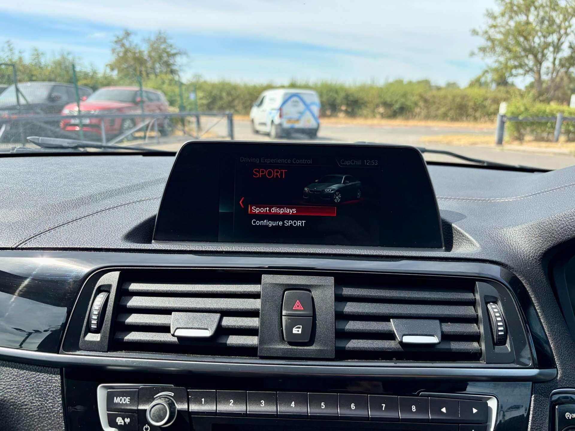 BMW 2 Series view 35