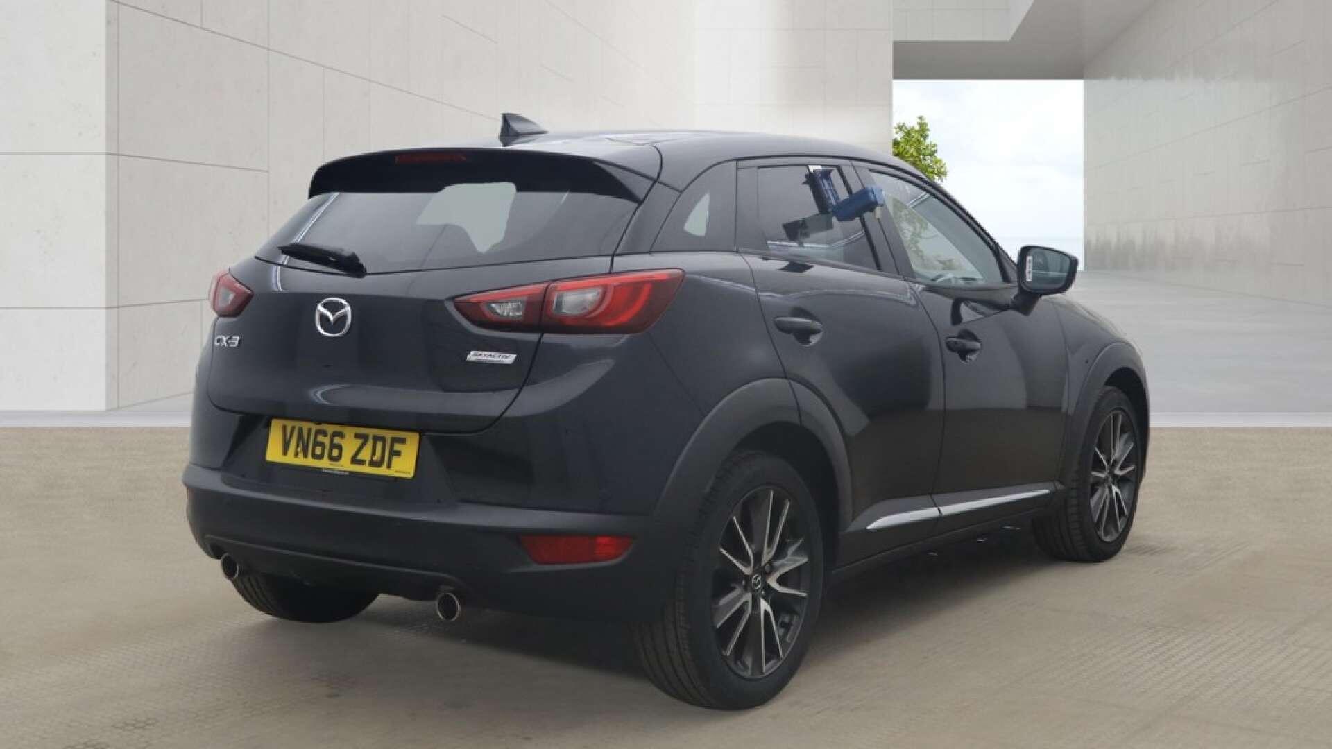 Mazda CX-3 view 5
