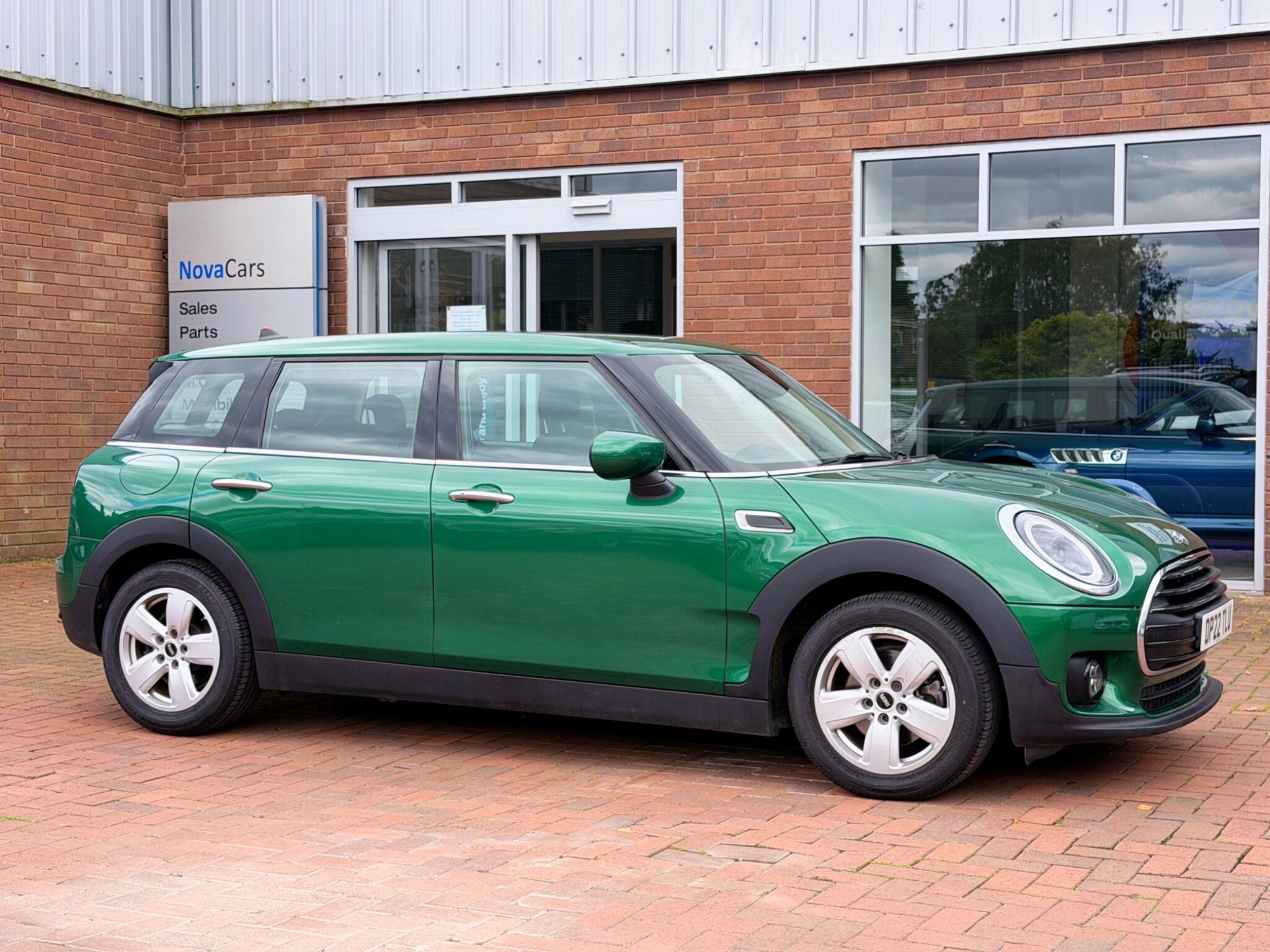 Mini Clubman view 13