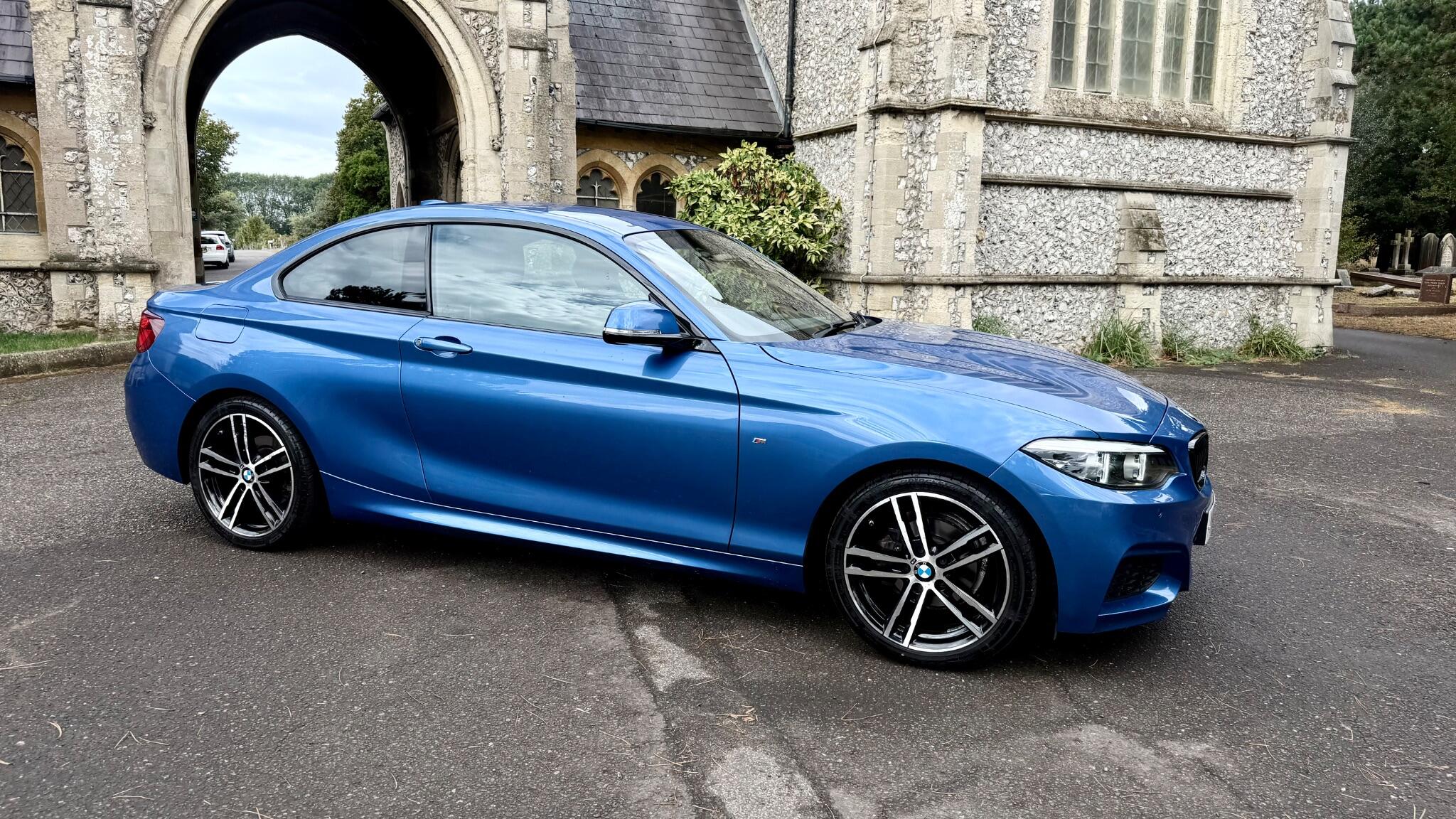 BMW 2 Series view 9