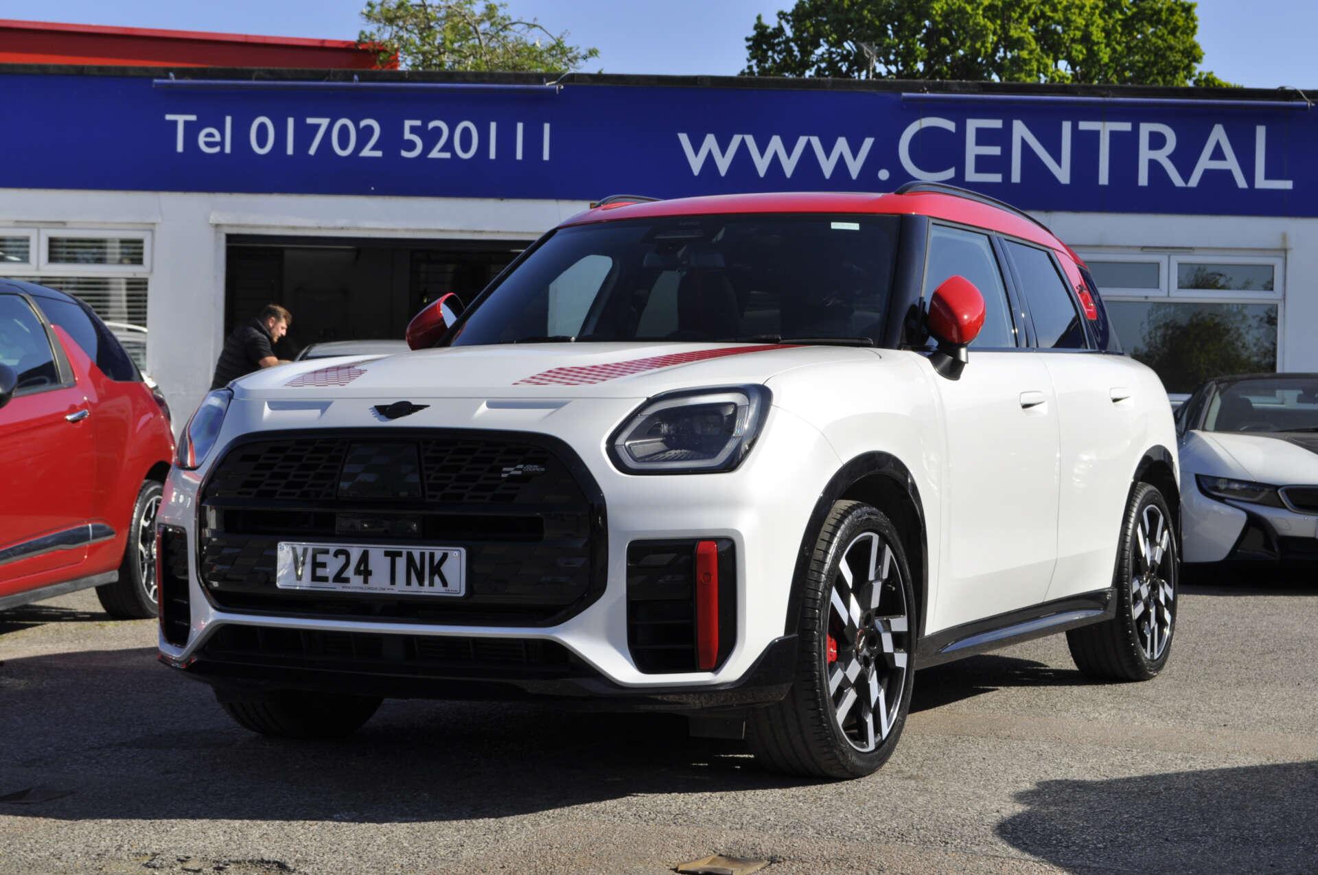 Mini Countryman view 4