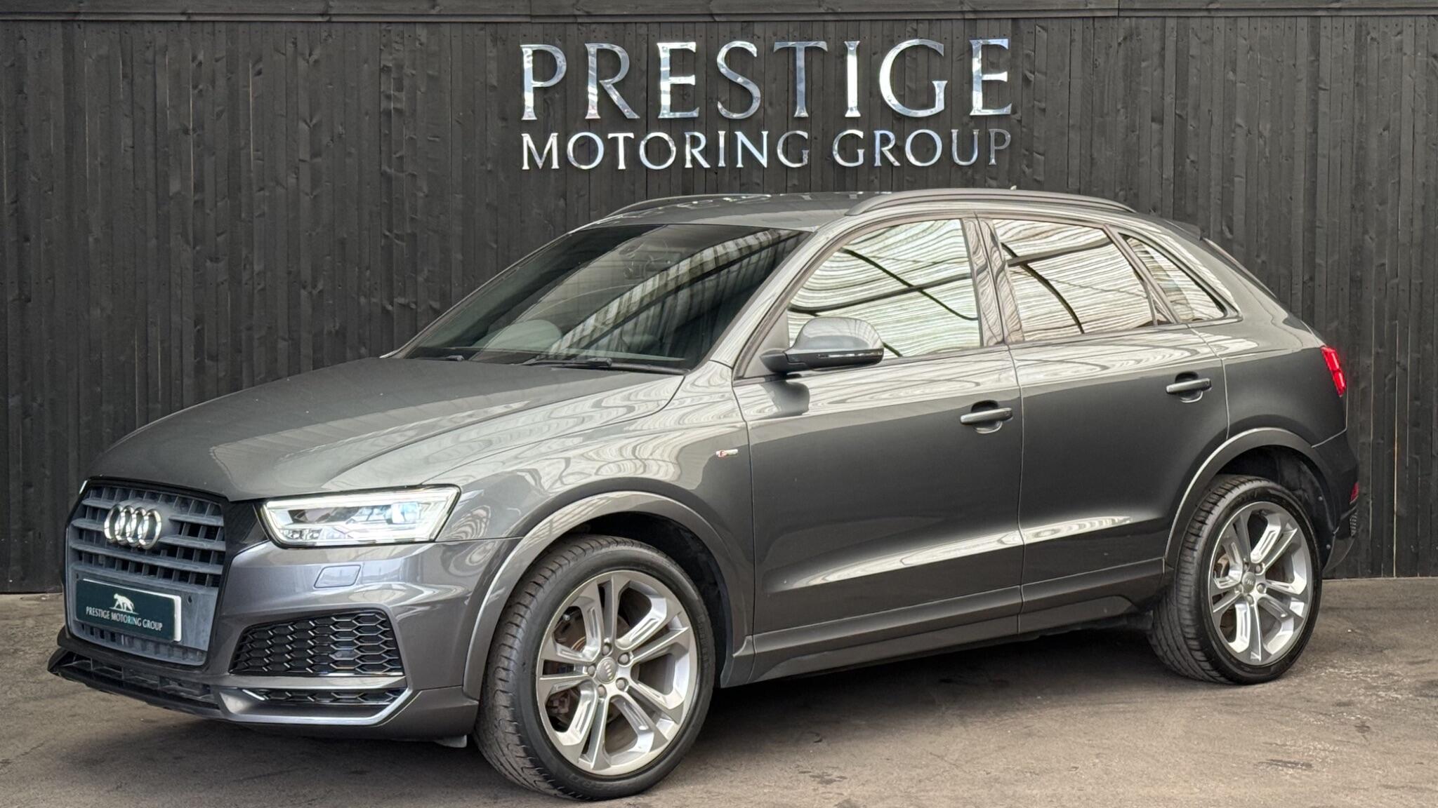 Audi Q3 view 7