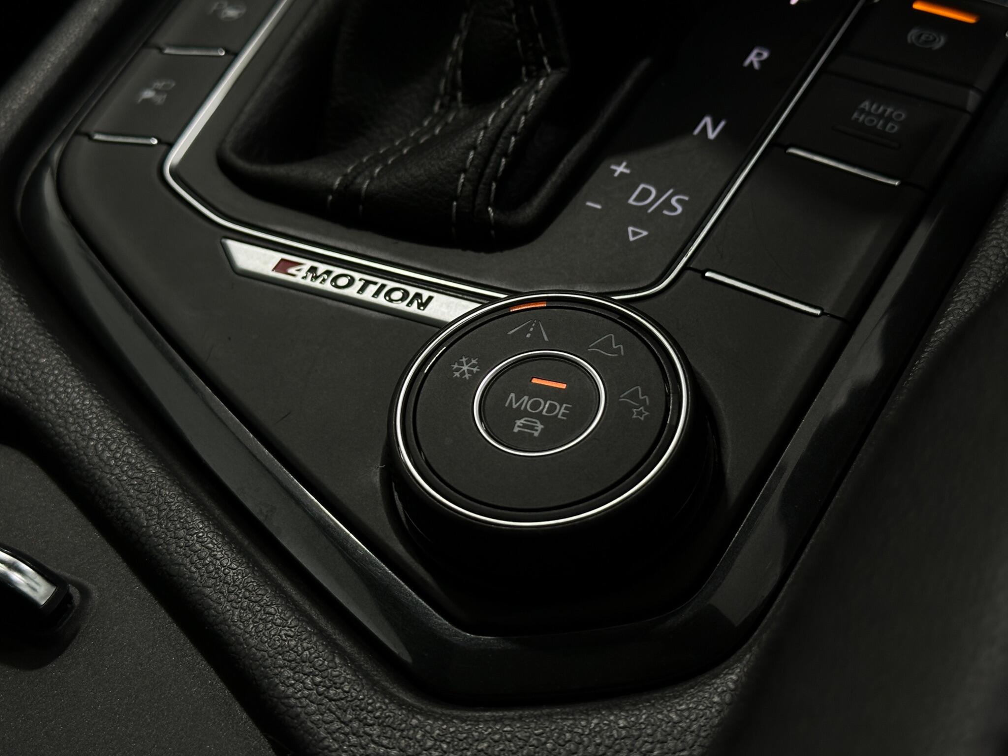 Volkswagen Tiguan view 20