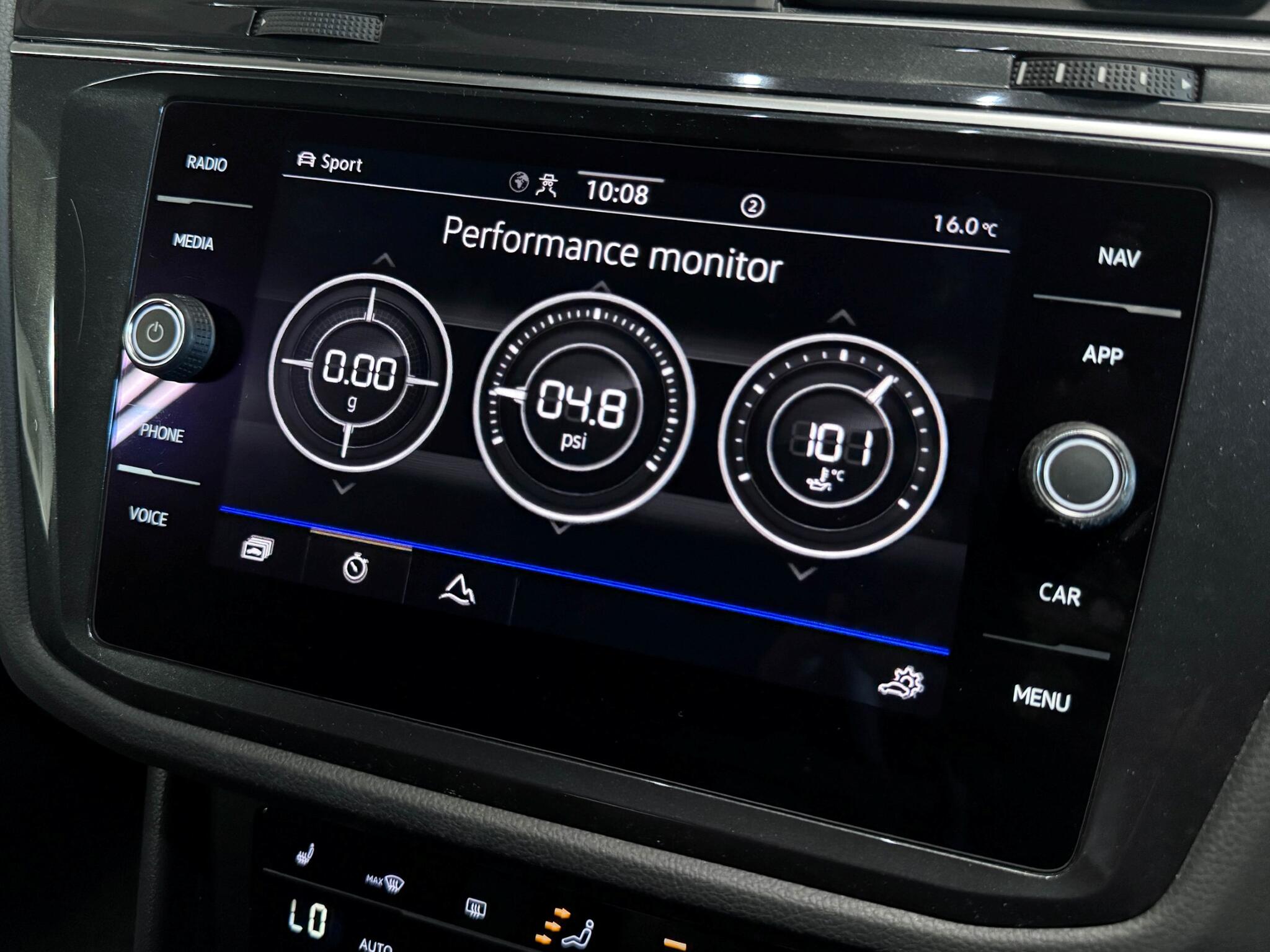 Volkswagen Tiguan view 50