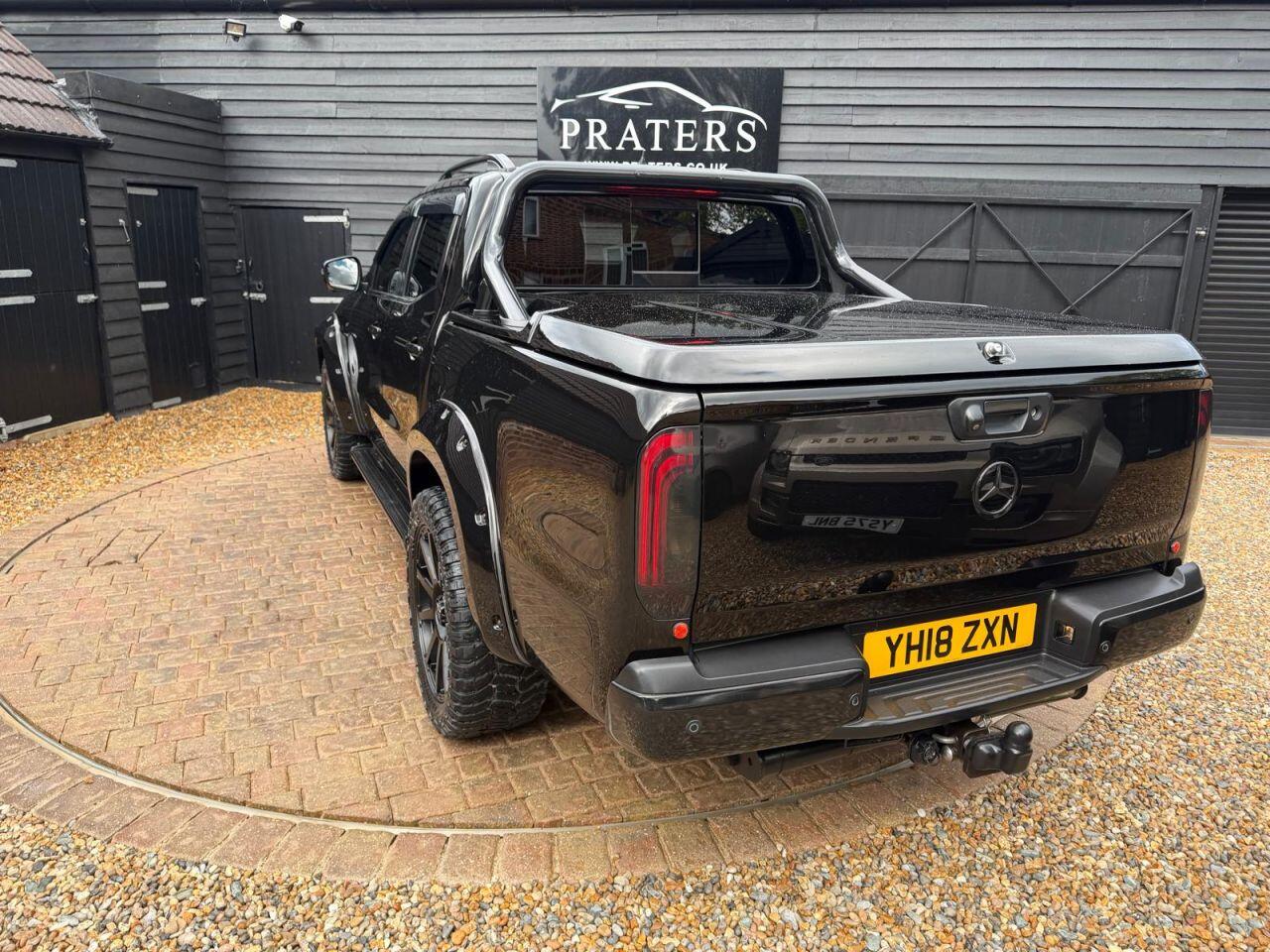 Mercedes-Benz X-Class view 34