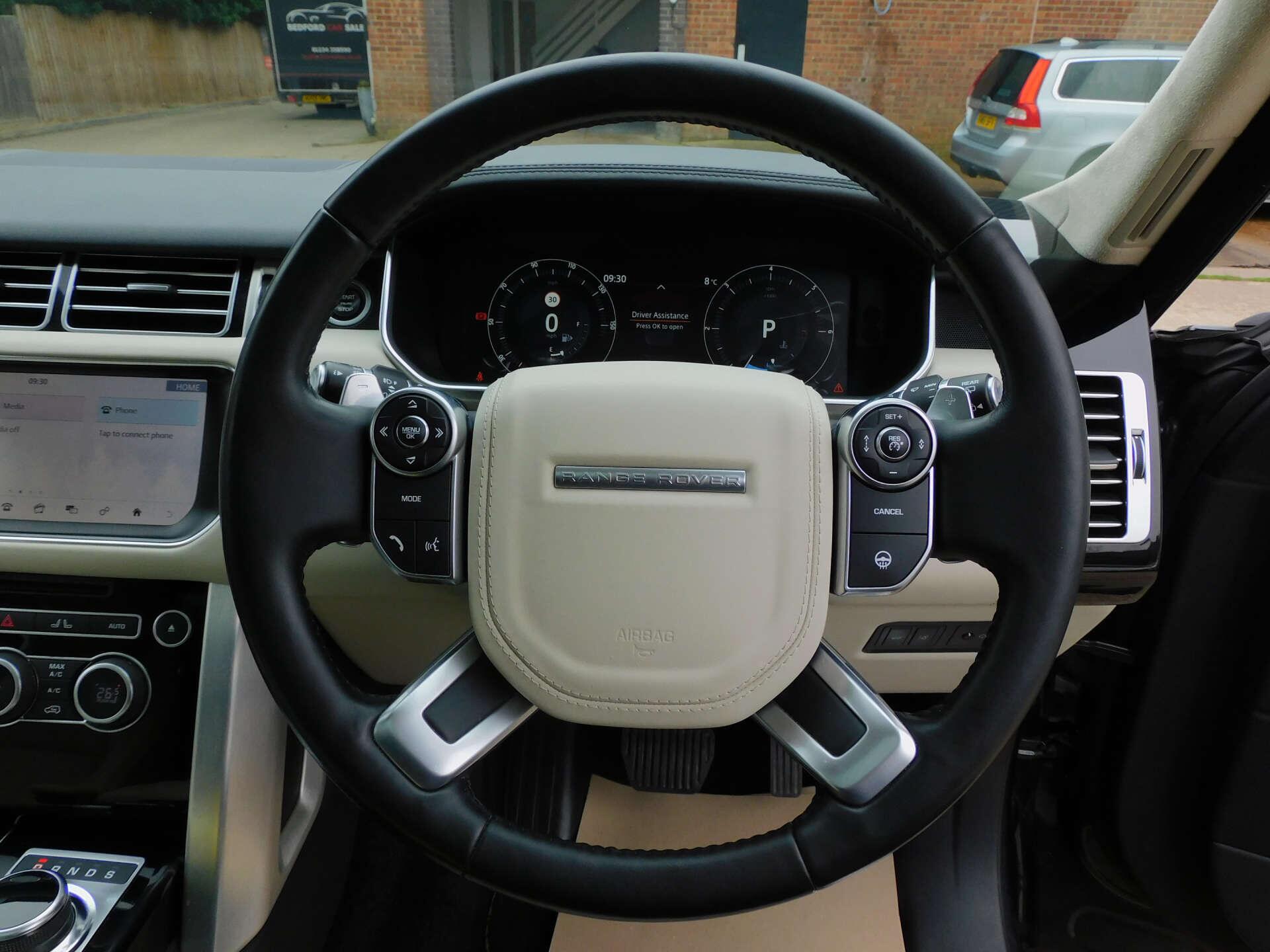 Land Rover Range Rover view 36