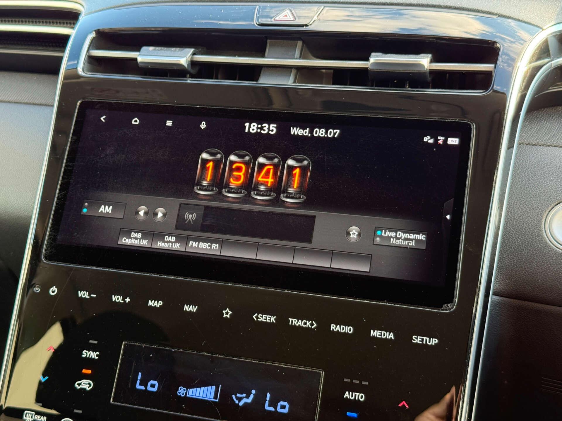 Hyundai Tucson view 70