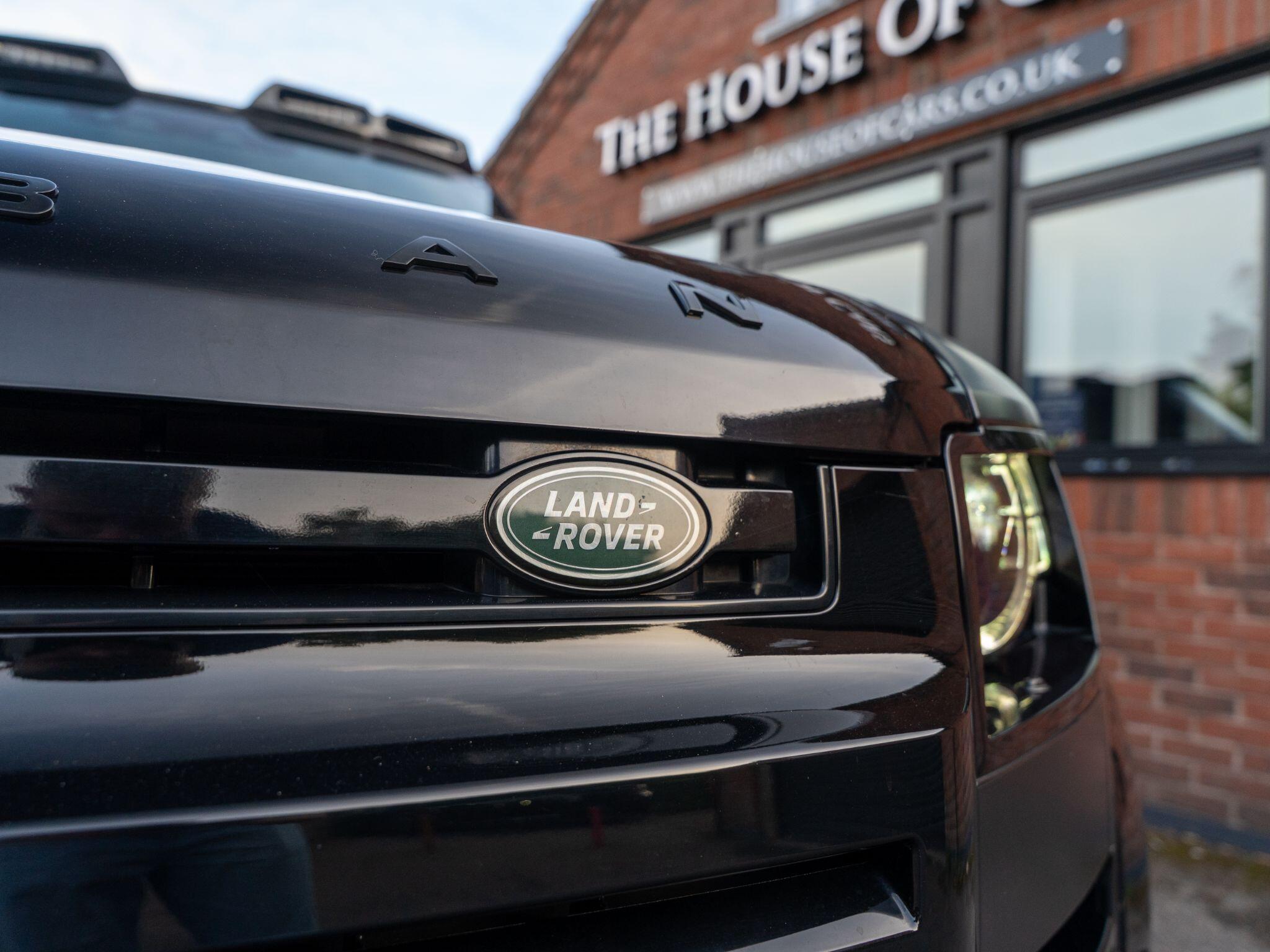 Land Rover Defender view 26