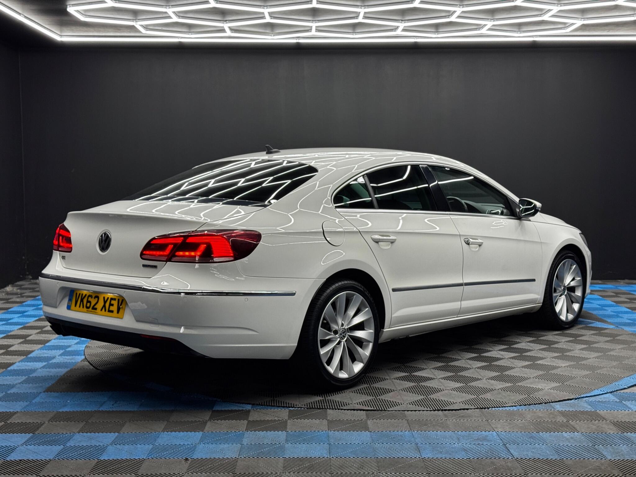 Volkswagen CC view 5