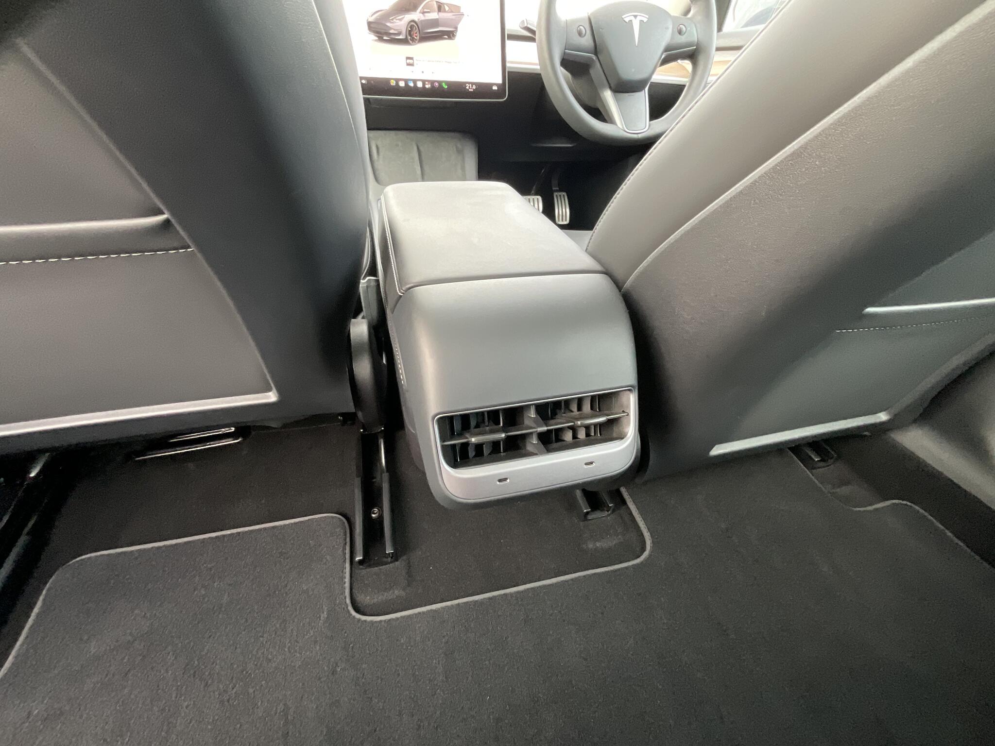 Tesla Model 3 view 19