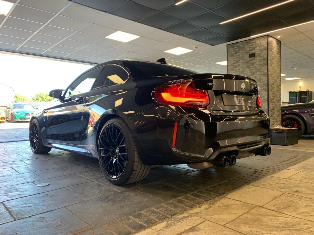 BMW M2 view 18
