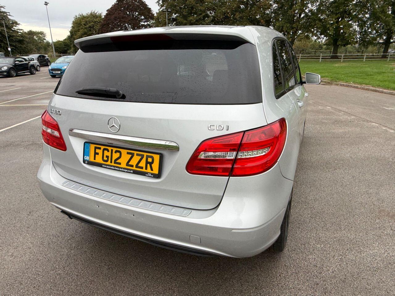 Mercedes-Benz B Class view 28
