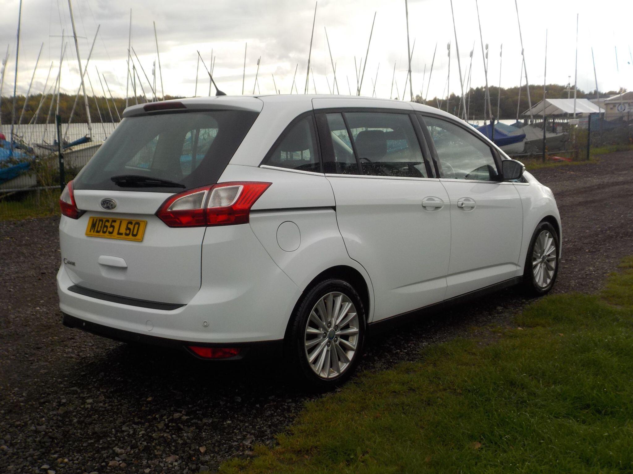 Ford Grand C-Max 1.5 TDCi Titanium Euro 6 (s/s) 5dr