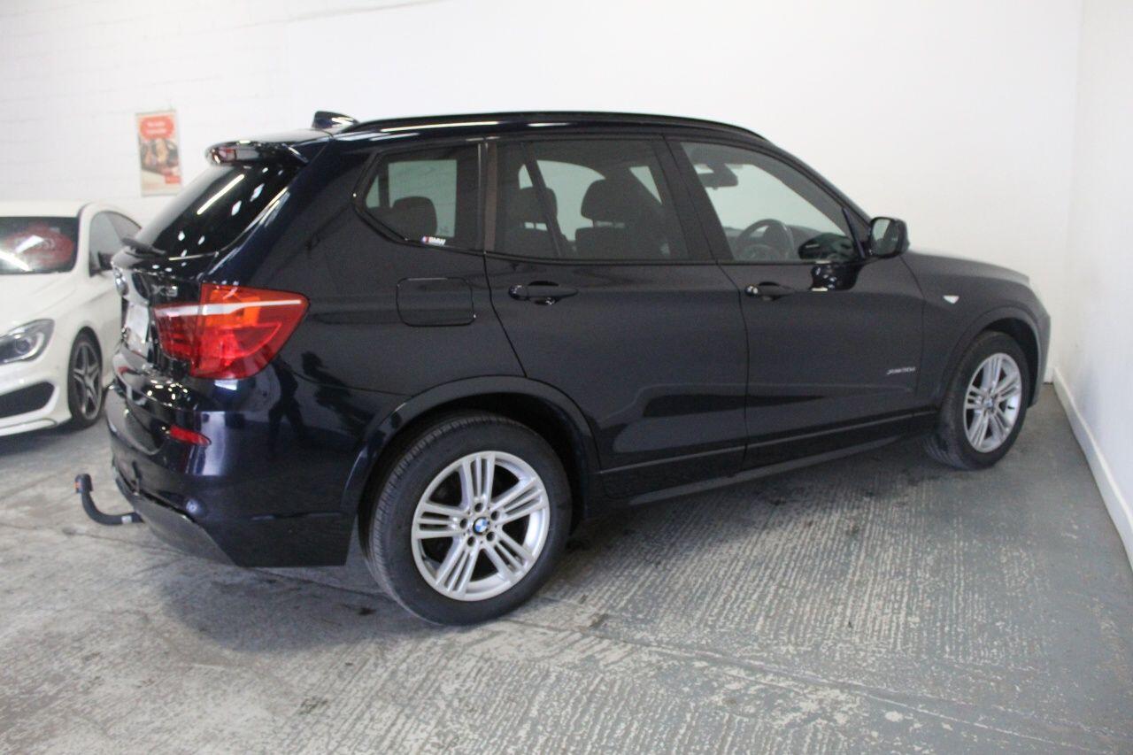 BMW X3 view 11