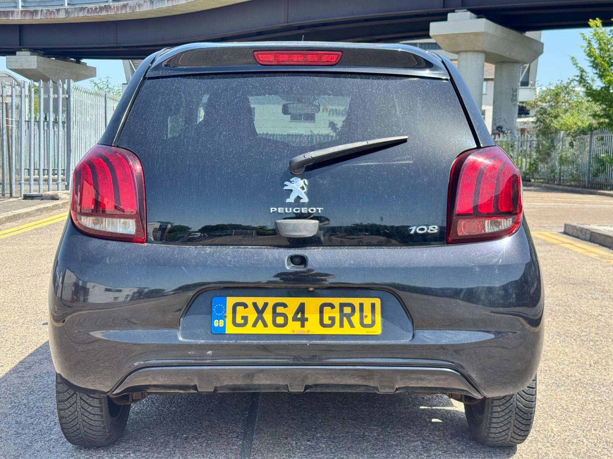 Peugeot 108 view 14