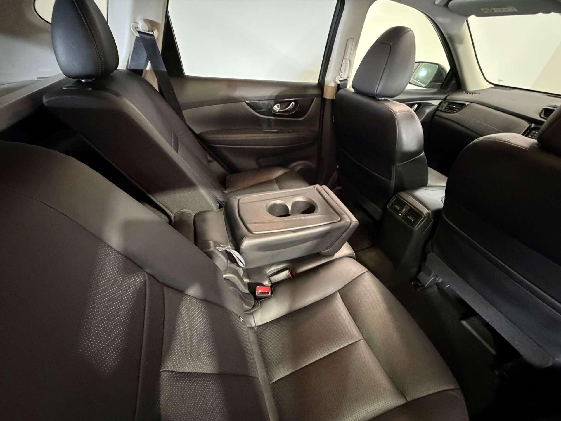 Nissan X-Trail view 58
