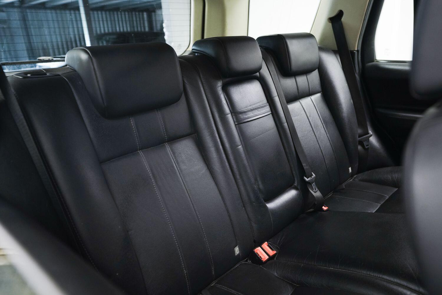 Land Rover Freelander 2 view 12
