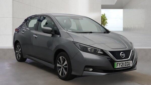 Nissan Leaf view 3