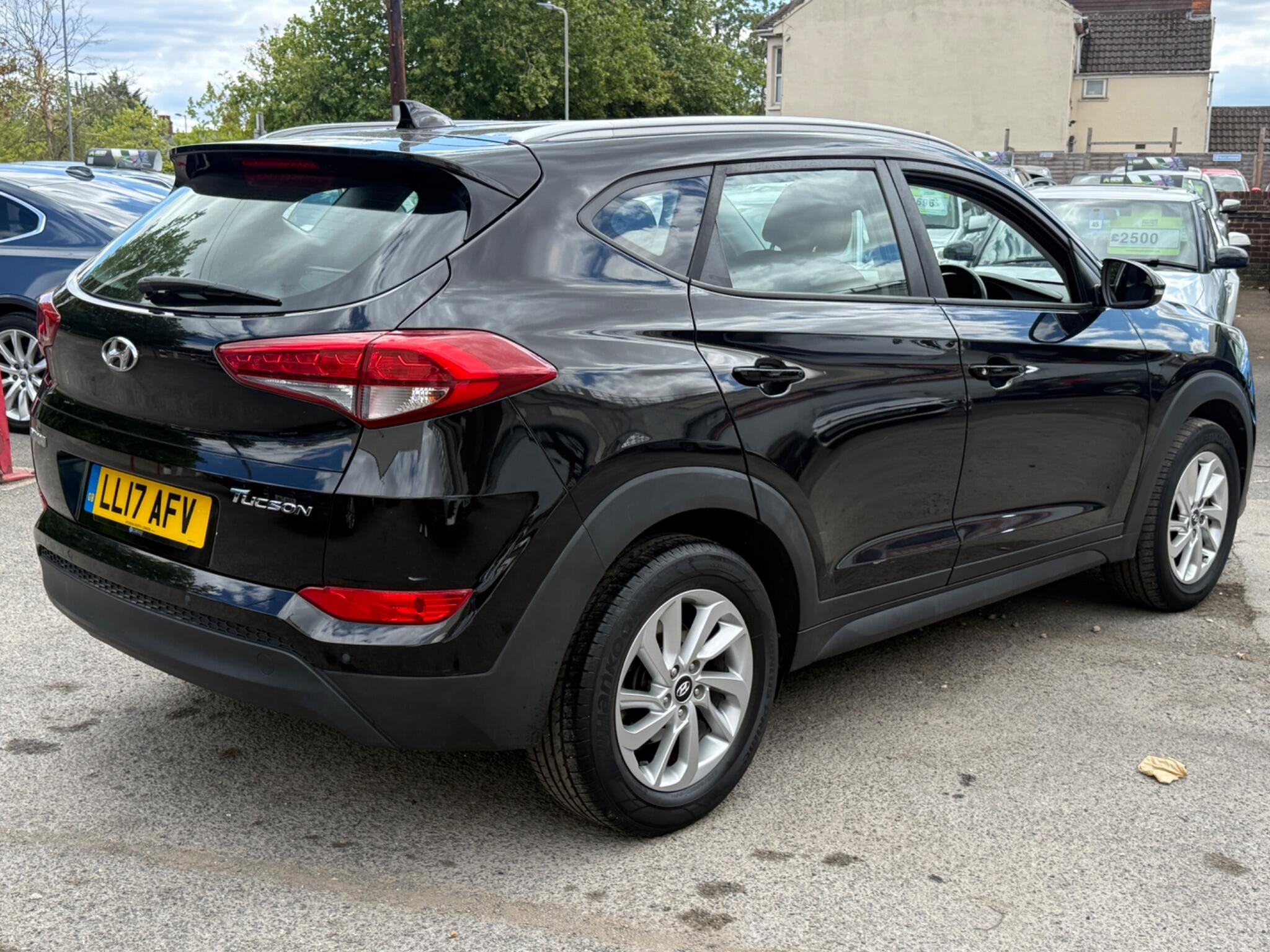 Hyundai TUCSON - Image 17