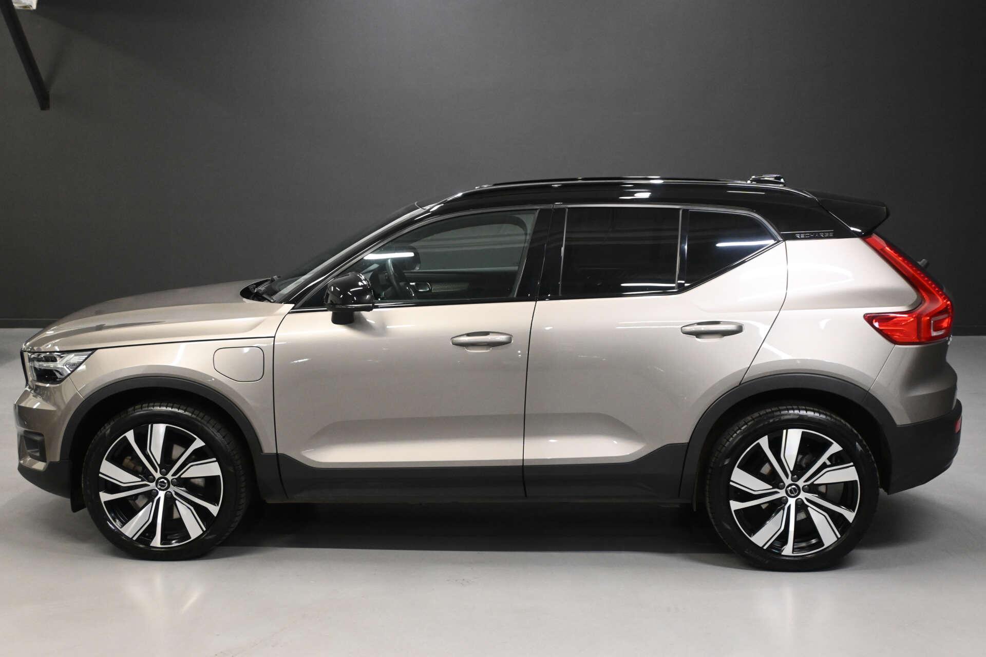 Volvo XC40 view 13