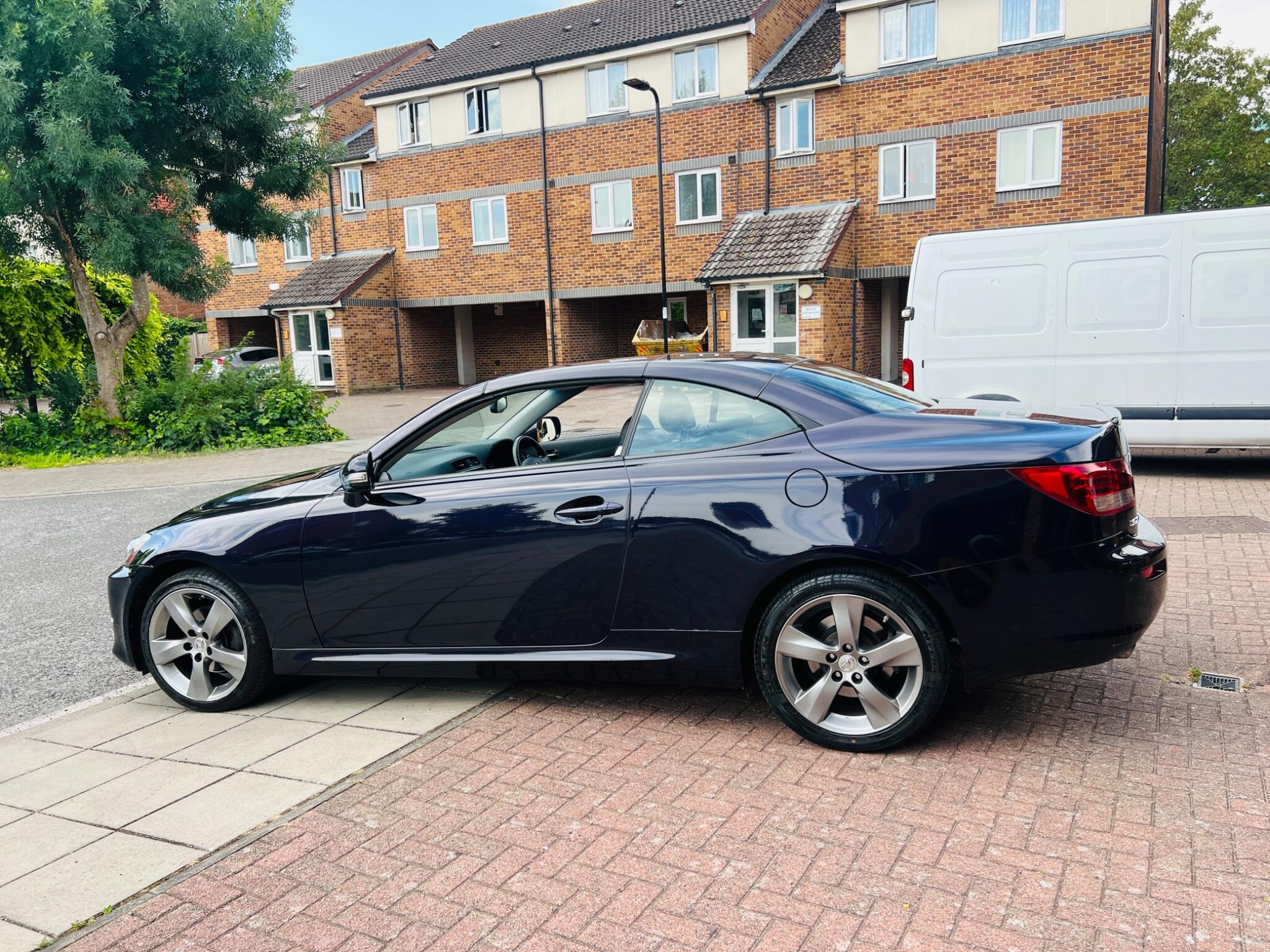 Lexus Is view 34