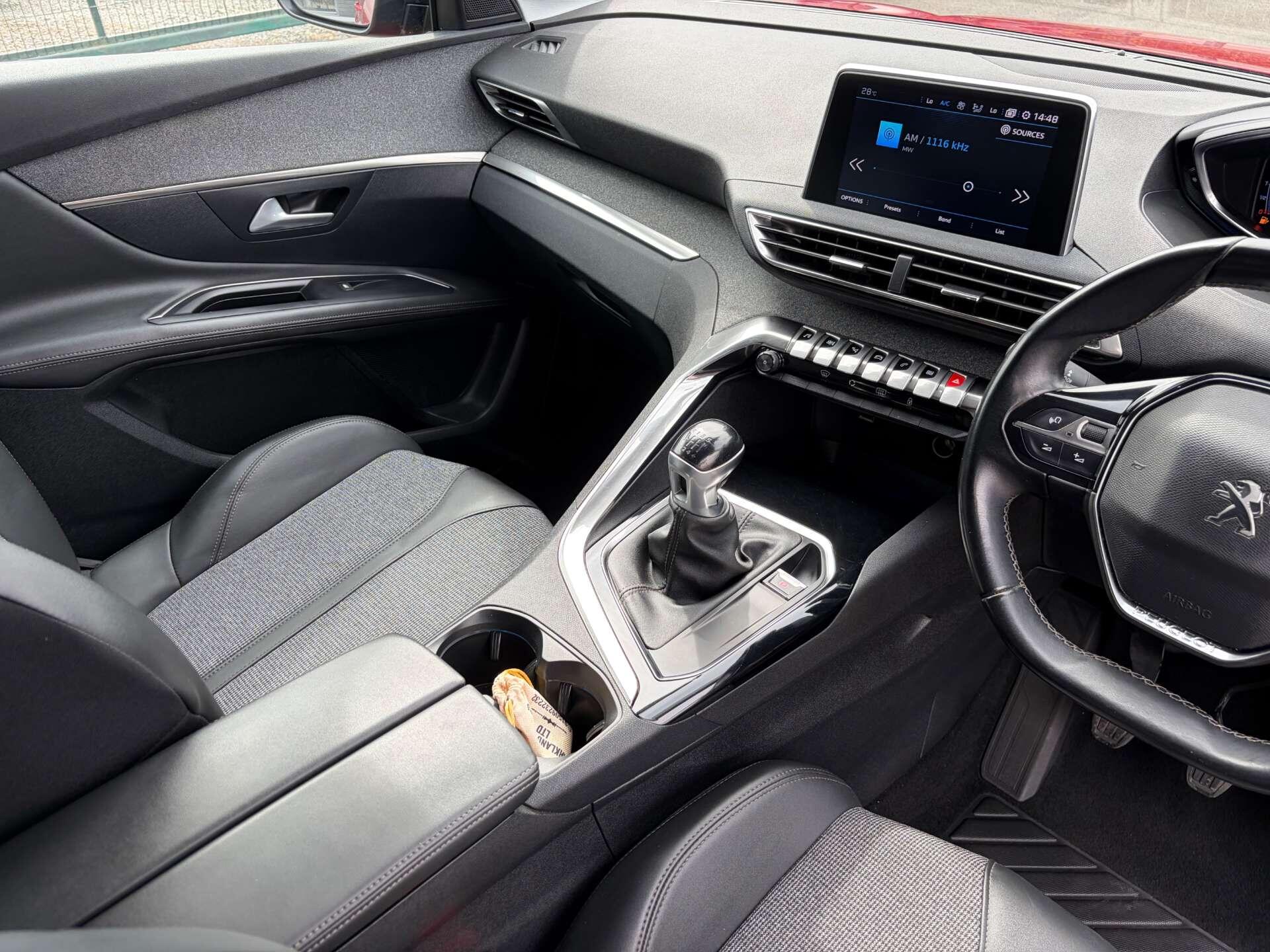 Peugeot 3008 view 39