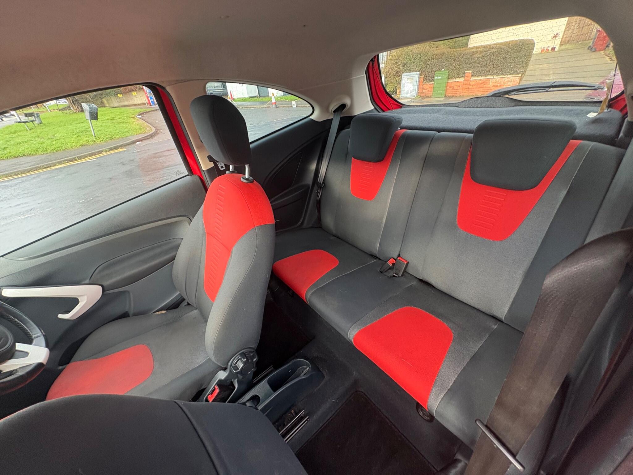 2015 Ford Ka 1.2 Zetec Euro 5 (s/s) 3dr • 97,801 miles image 38