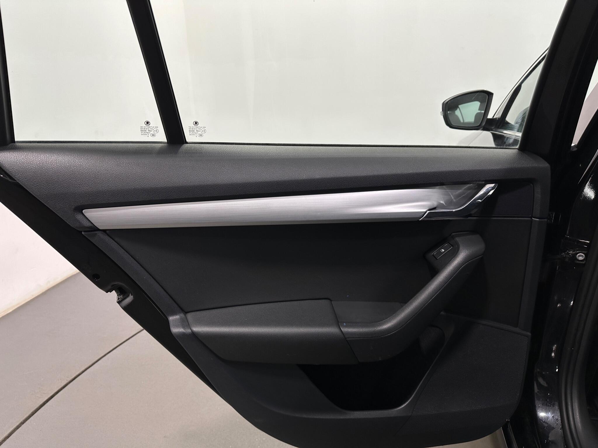 Skoda Octavia view 40