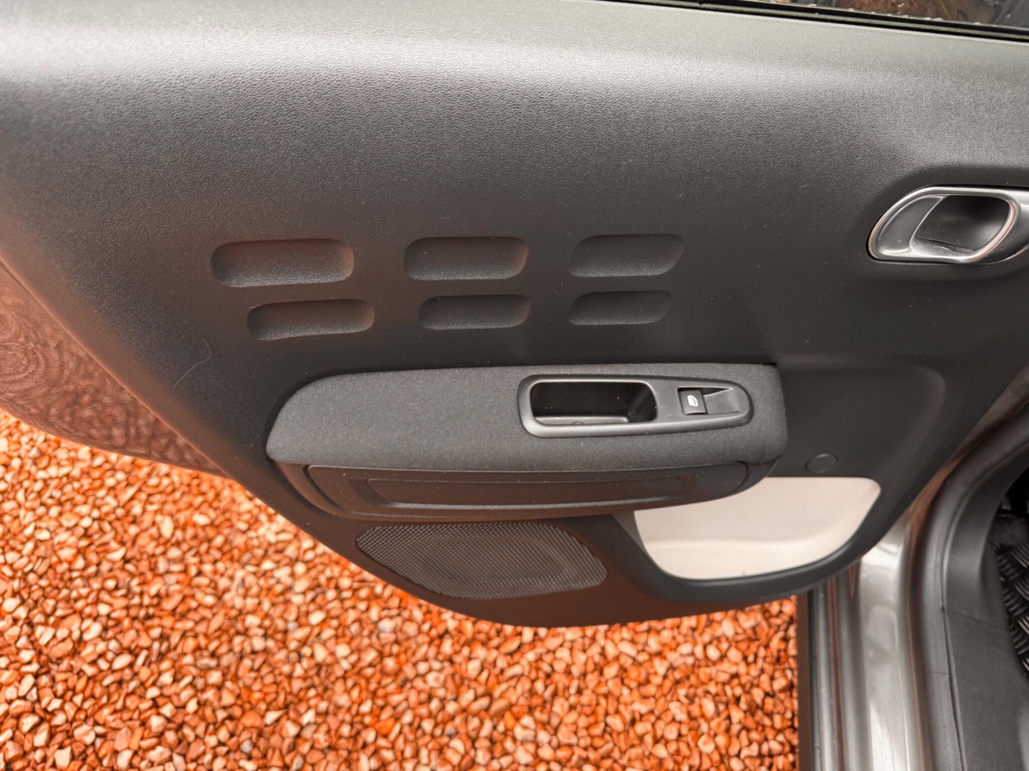 Citroen C3 view 22
