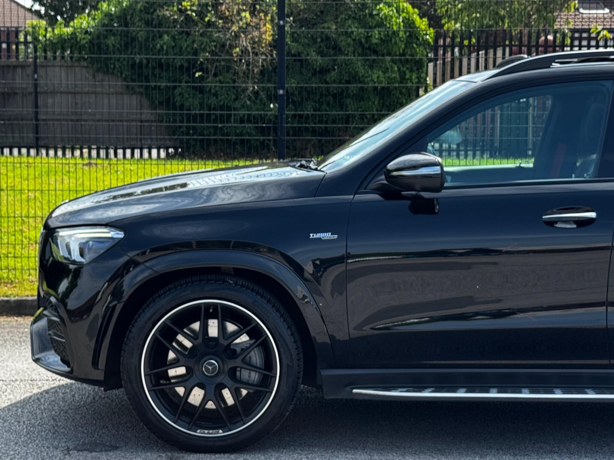 Mercedes-Benz Gle view 11