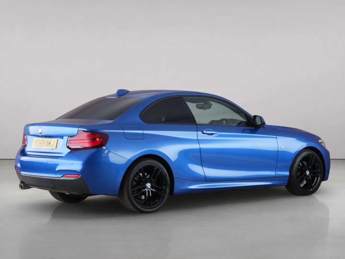 BMW 2 Series view 8