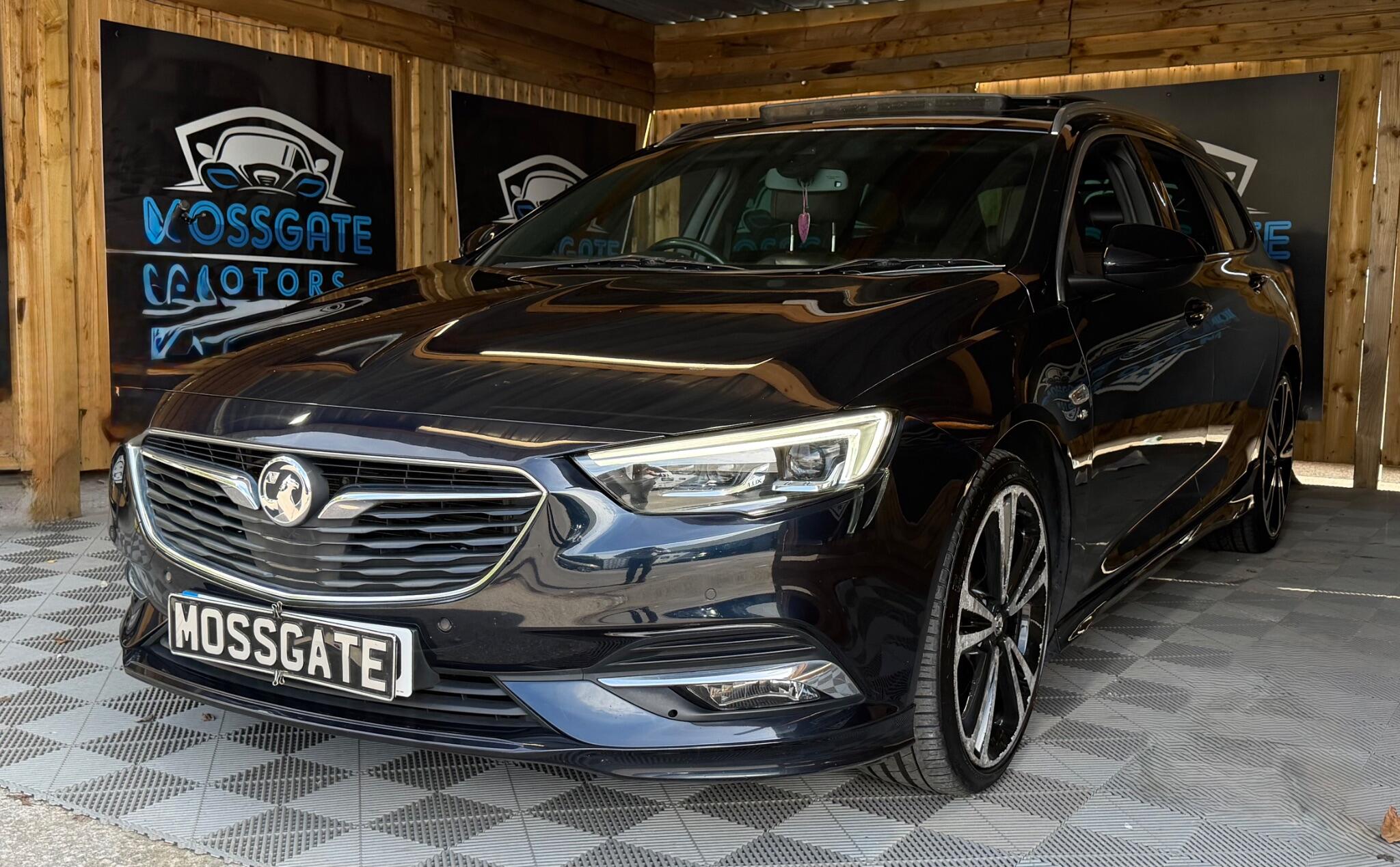 Vauxhall Insignia view 8