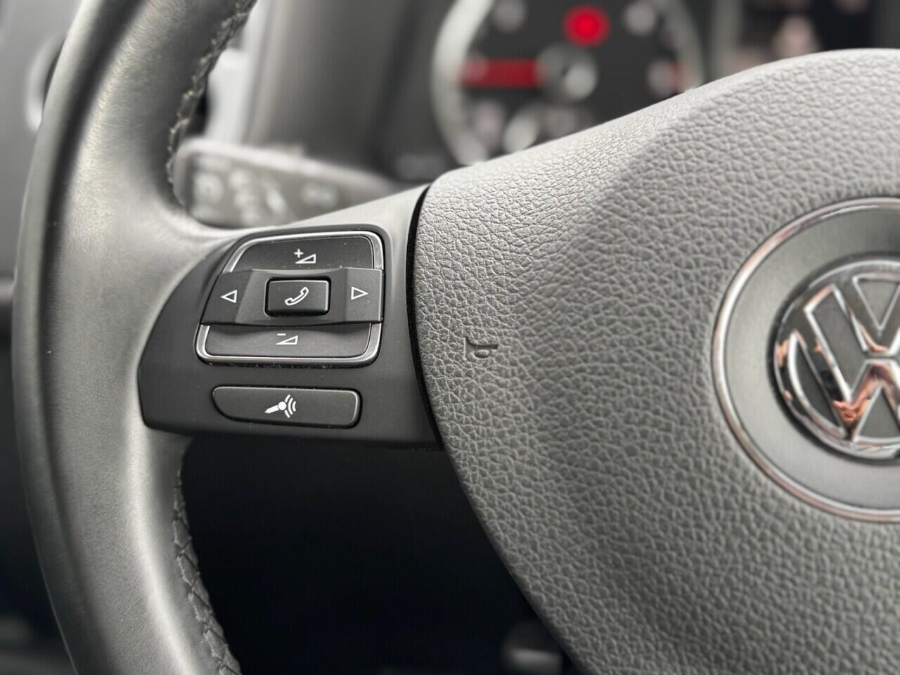 Volkswagen Tiguan view 30