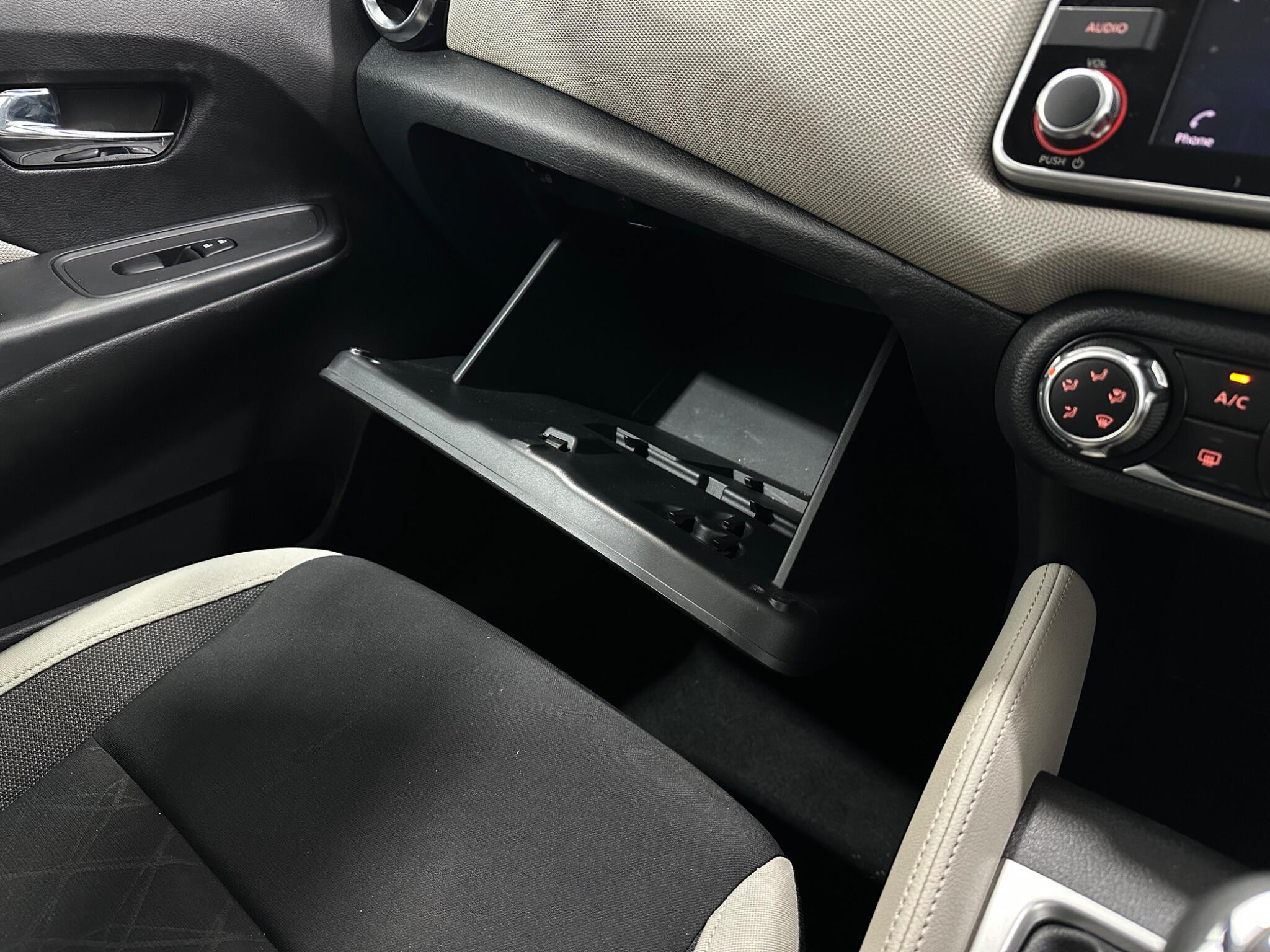 Nissan Micra view 25