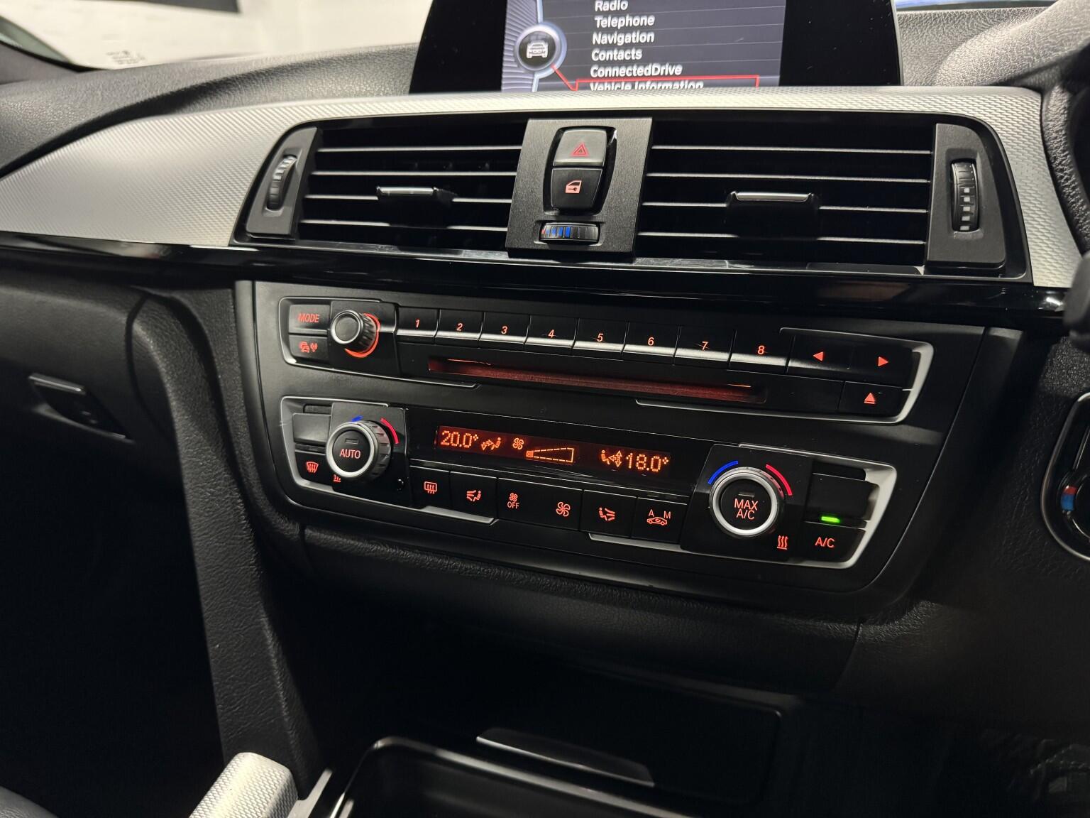 BMW 3 Series view 27