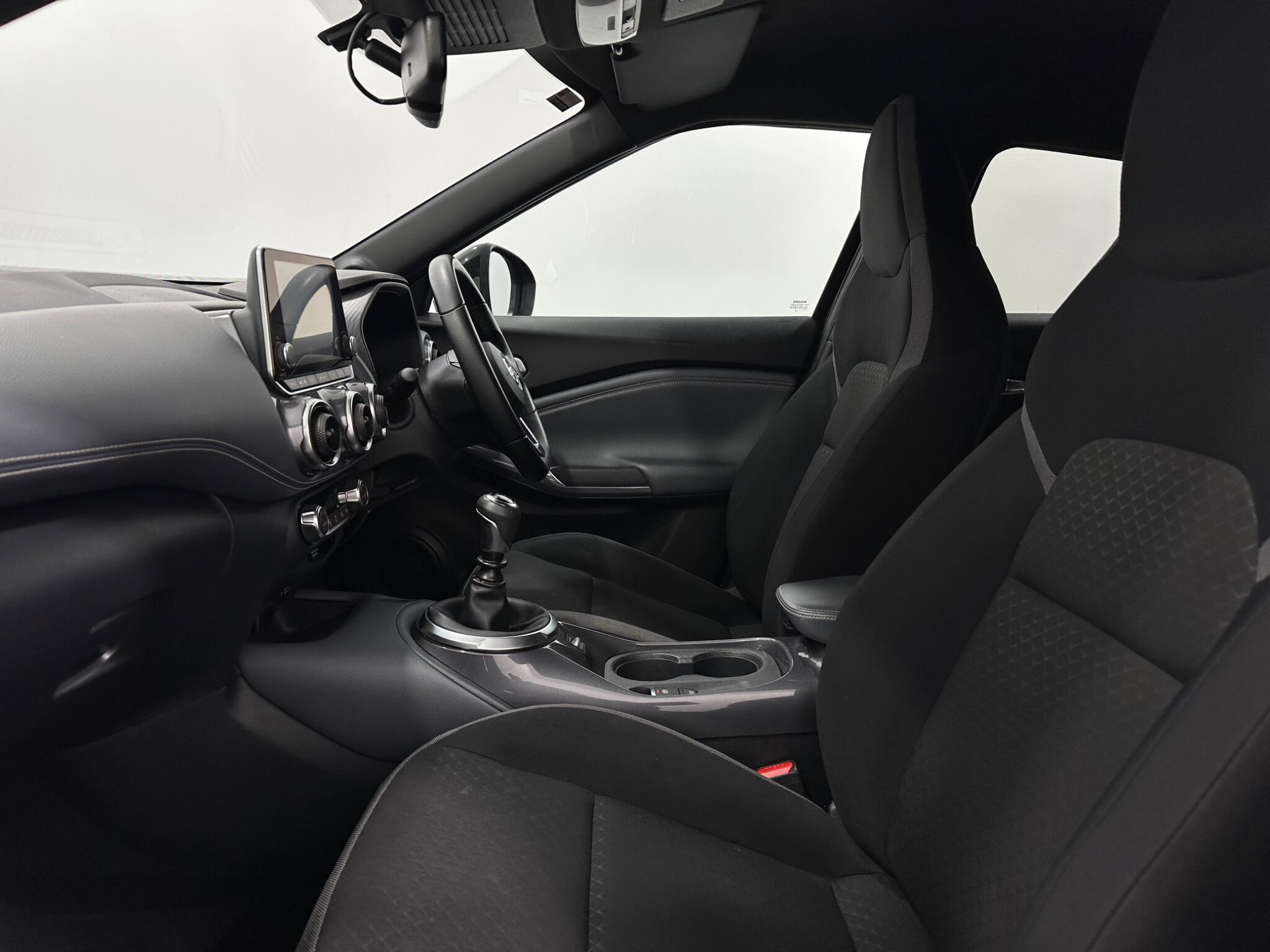 Nissan Juke view 32
